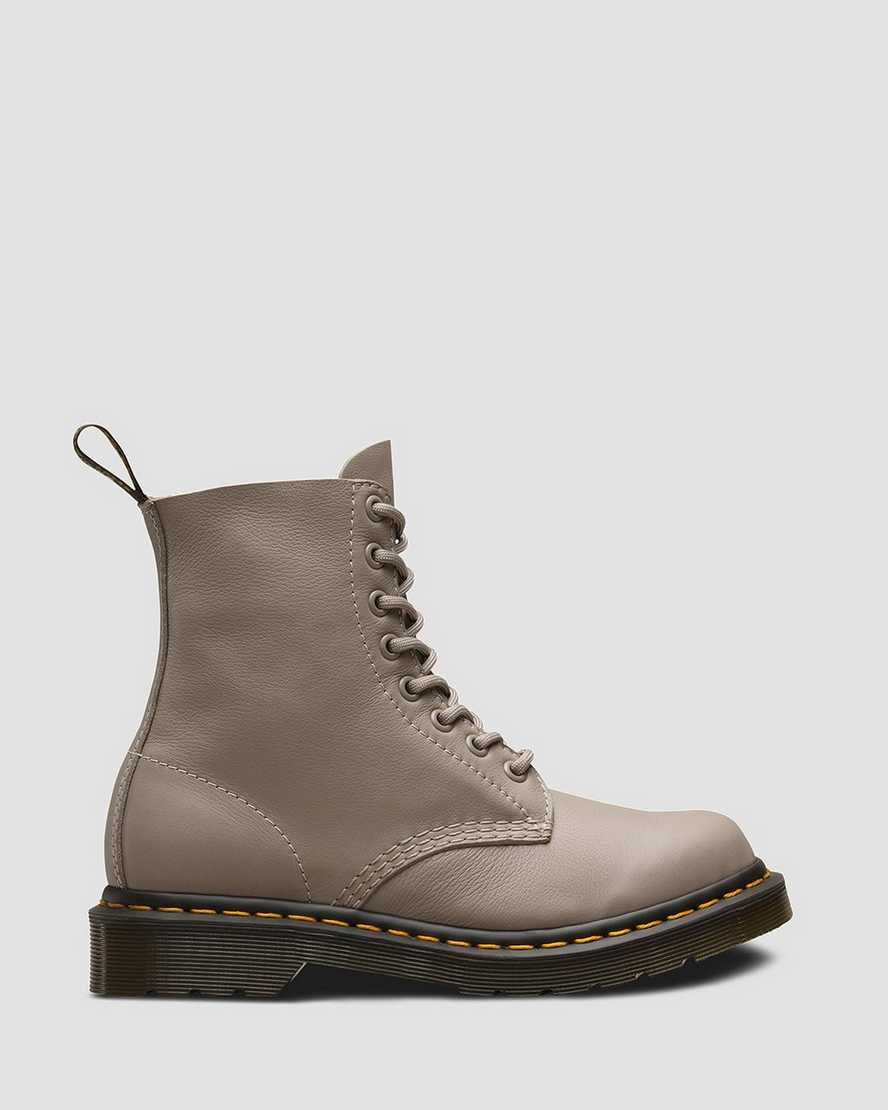 1460 Women's Pascal Virginia Leather Boots | Dr Martens