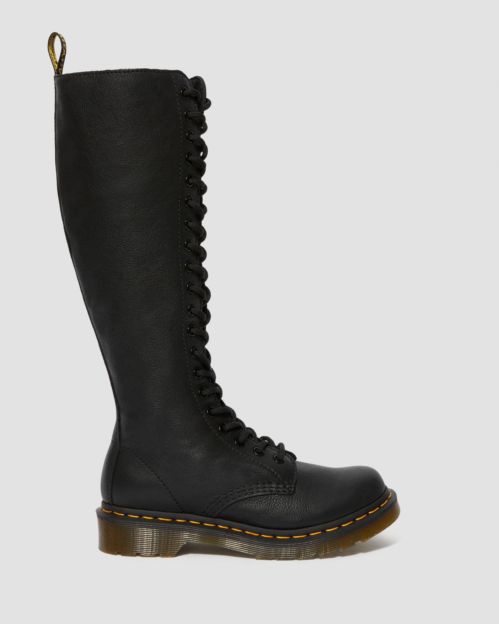 1B60 BLACK1B60 VIRGINIA LEATHER EXTRA HIGH BOOTS Dr. Martens