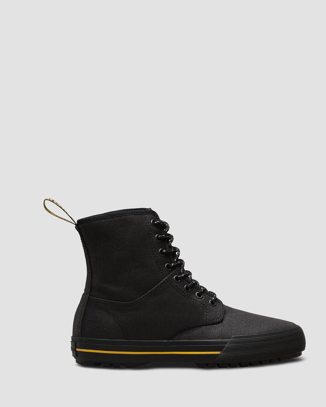 Winsted Waxy Canvas | Dr. Martens