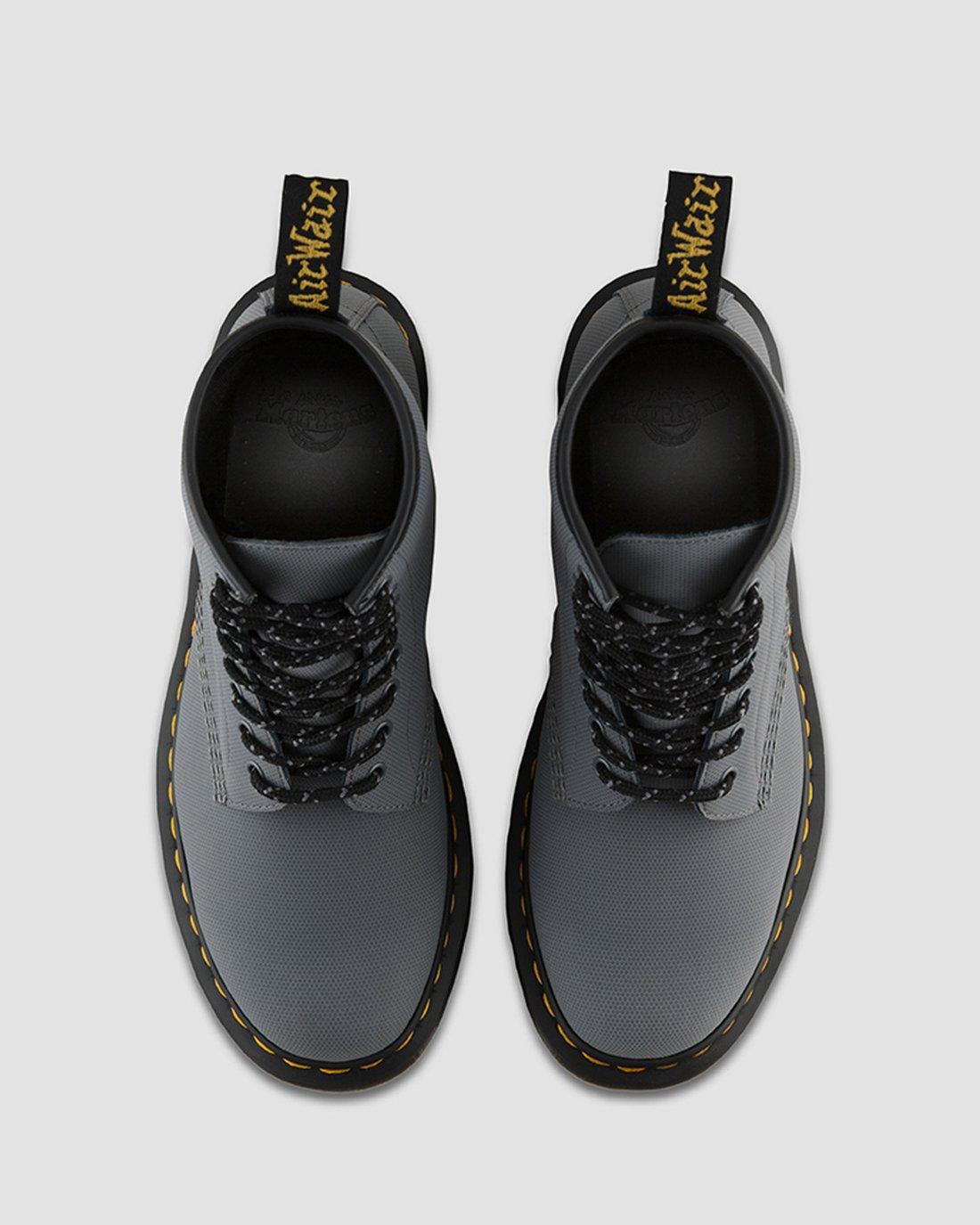 1460 Broder in GREY | Dr. Martens™