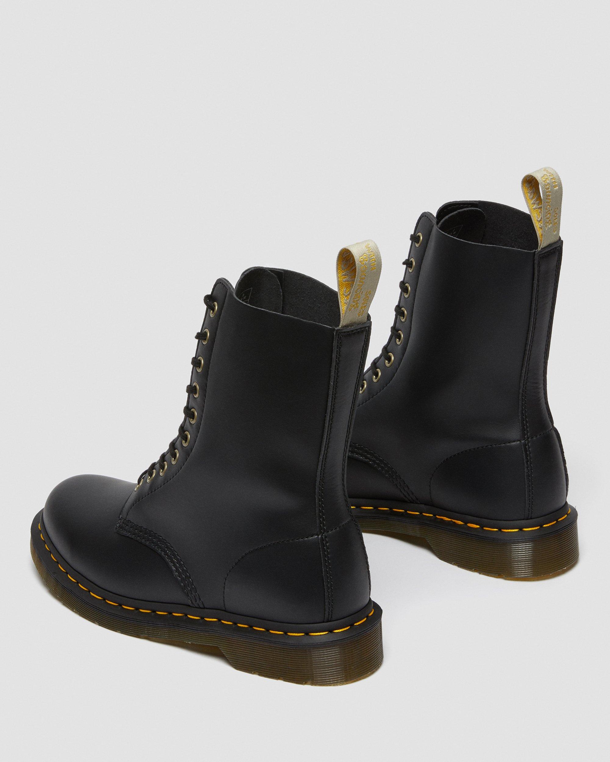 1490 Felix Vegan High Boots in BLACK | Dr. Martens™