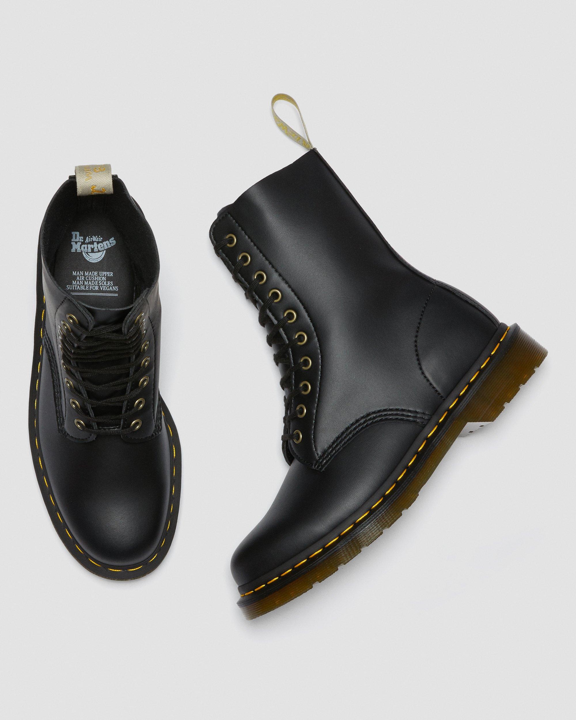 1490 Felix Vegan High Boots in BLACK | Dr. Martens™