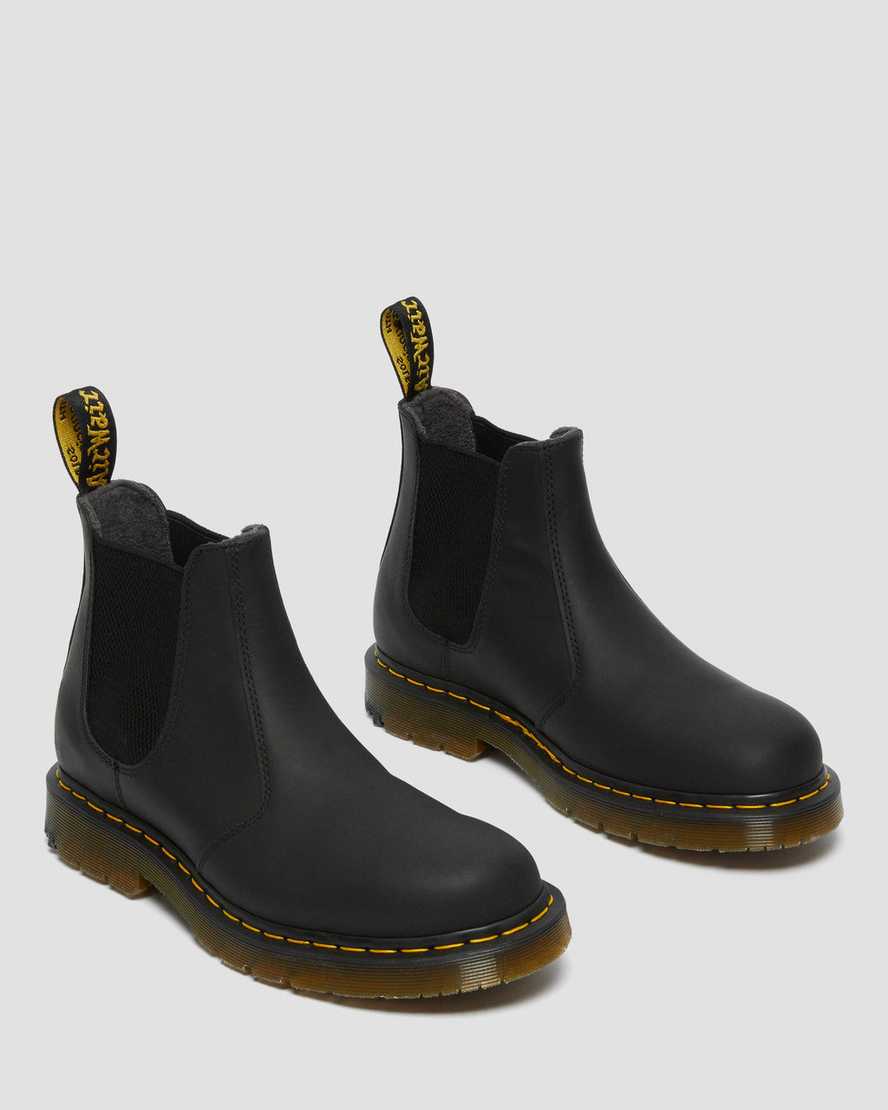 https://i1.adis.ws/i/drmartens/24040001.87.jpg?$large$2976DM's Wintergrip Chelsea Boots Dr. Martens