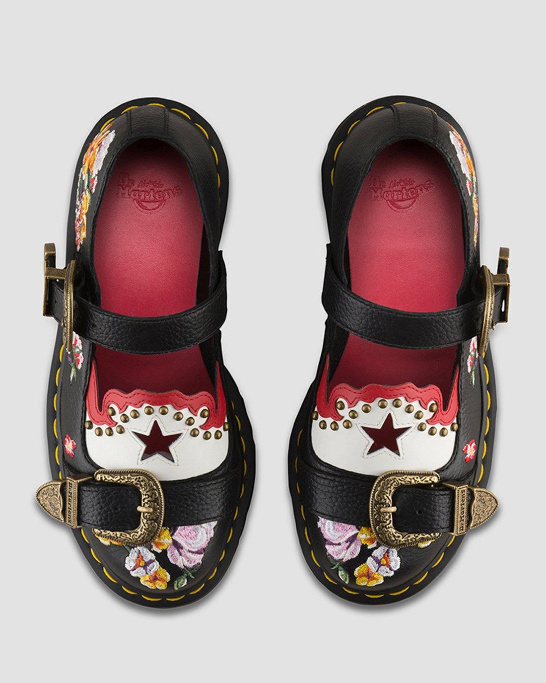 Mukai in BLACK | Dr. Martens™