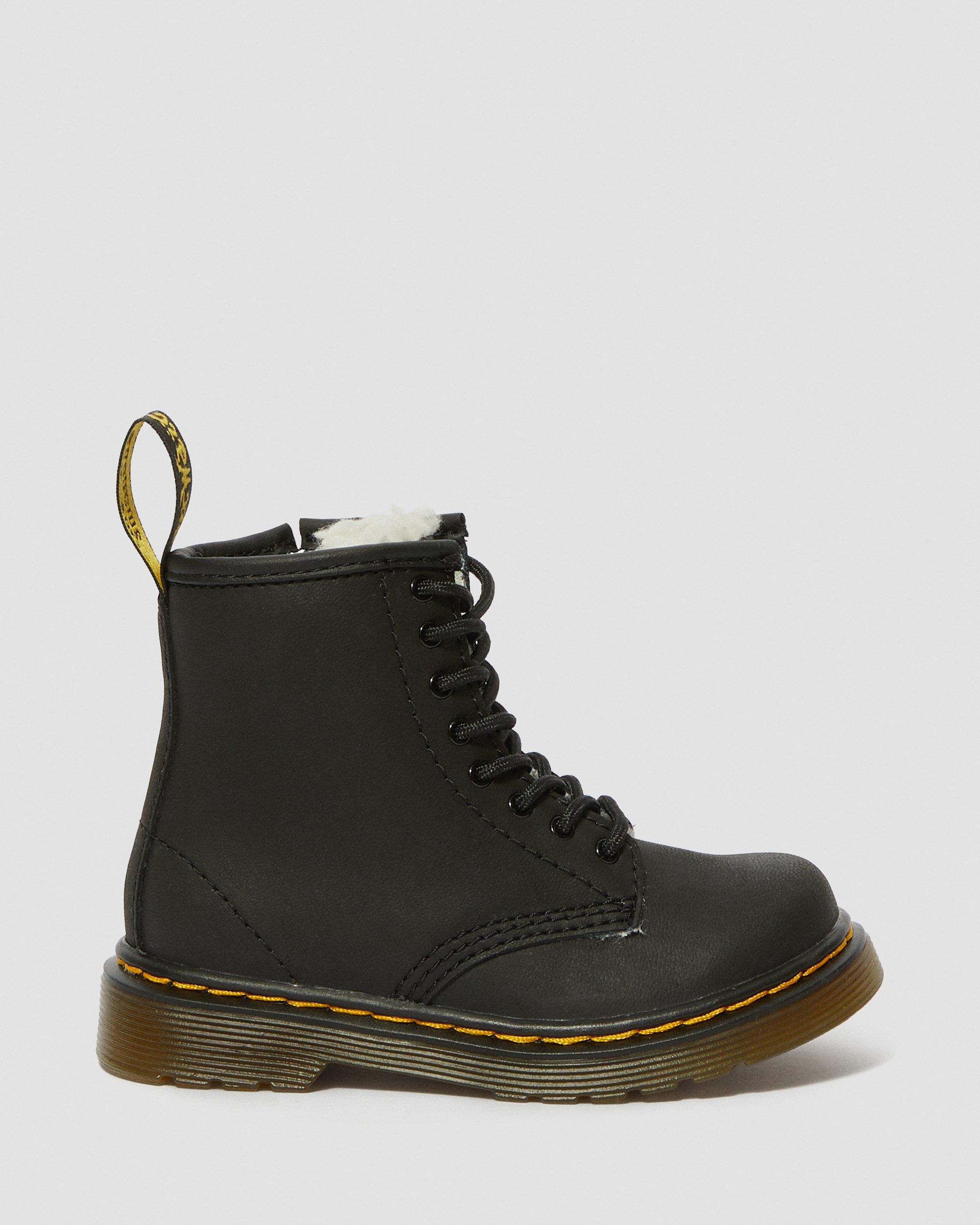 Dr. Martens ブラックファーブーツ キッズ用　17cm Toddler 1460 Faux Fur Lined Lace Up Boots in BLACK | Dr. Martens™