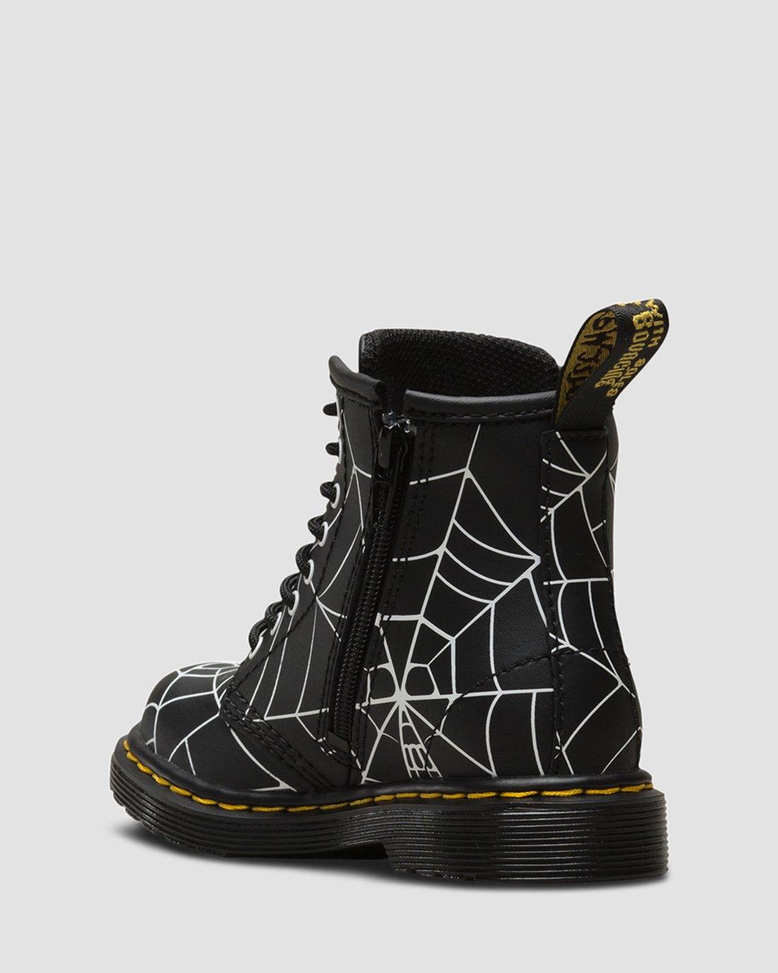 Toddler 1460 Skull Web in BLACK+SHINY WHITE | Dr. Martens™