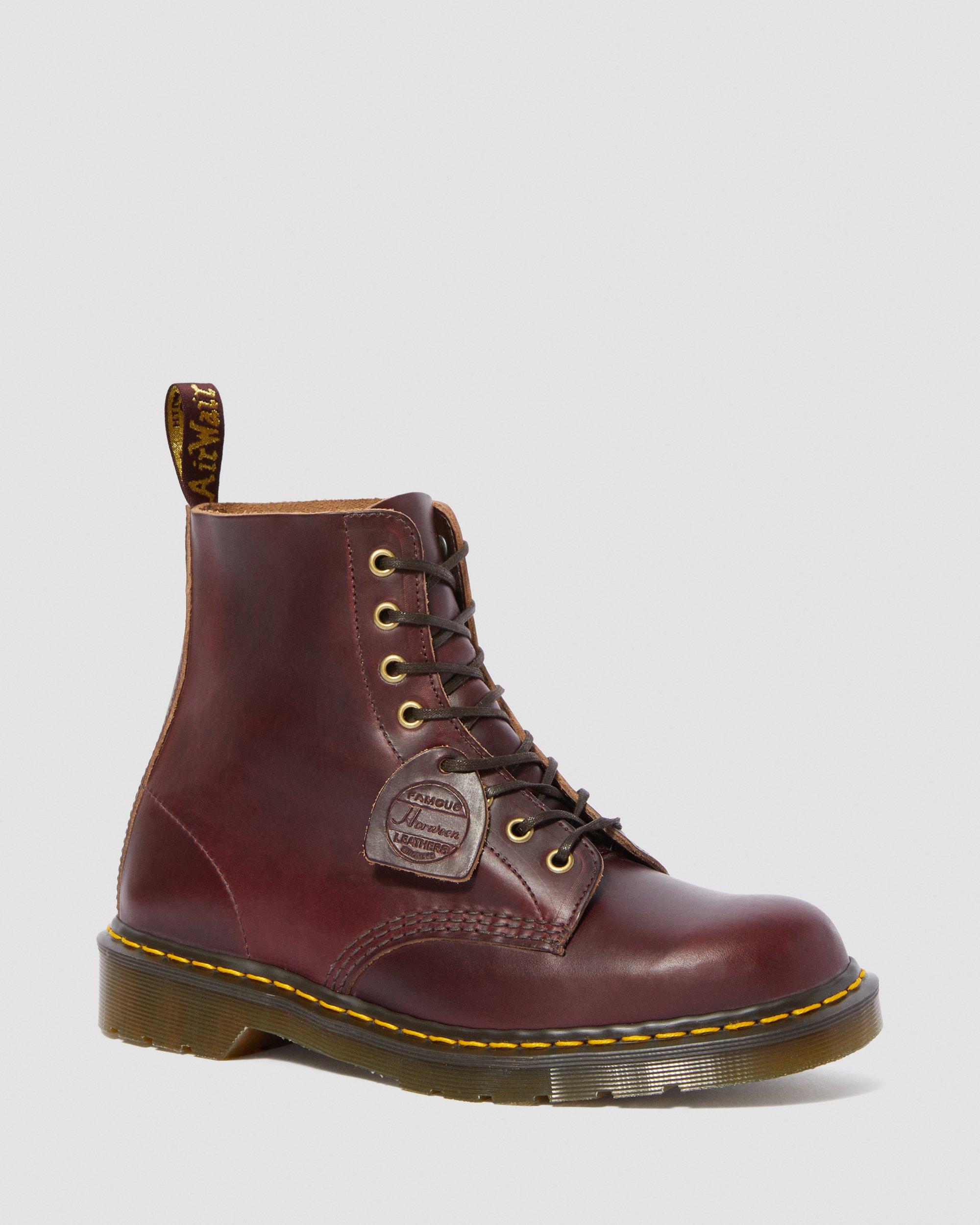 1460 Pascal Made In England Chromexcel Boots in BURGUNDY | Dr