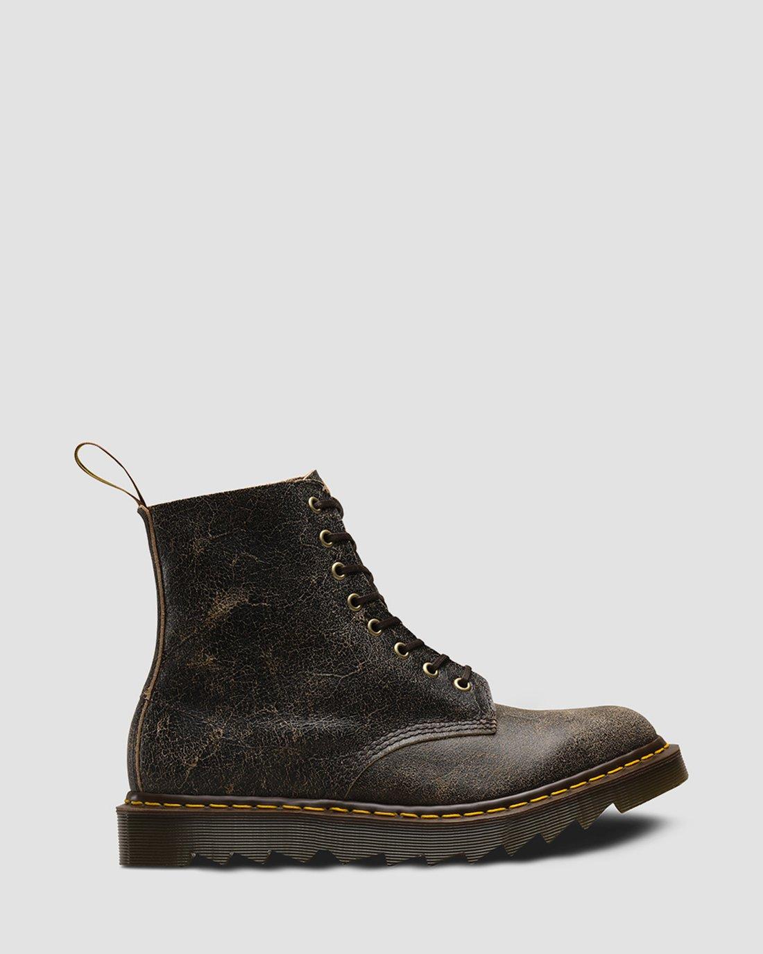 1460 Pascal Spitfire Ripple Sole in COGNAC | Dr. Martens™