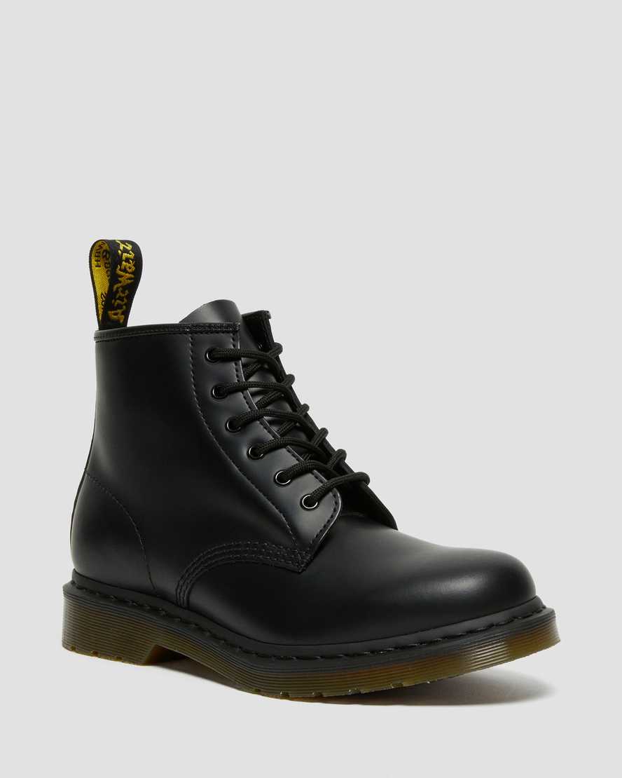 defense Northeast Demonstrate 101 Smooth Leather Ankle Boots | Dr. Martens