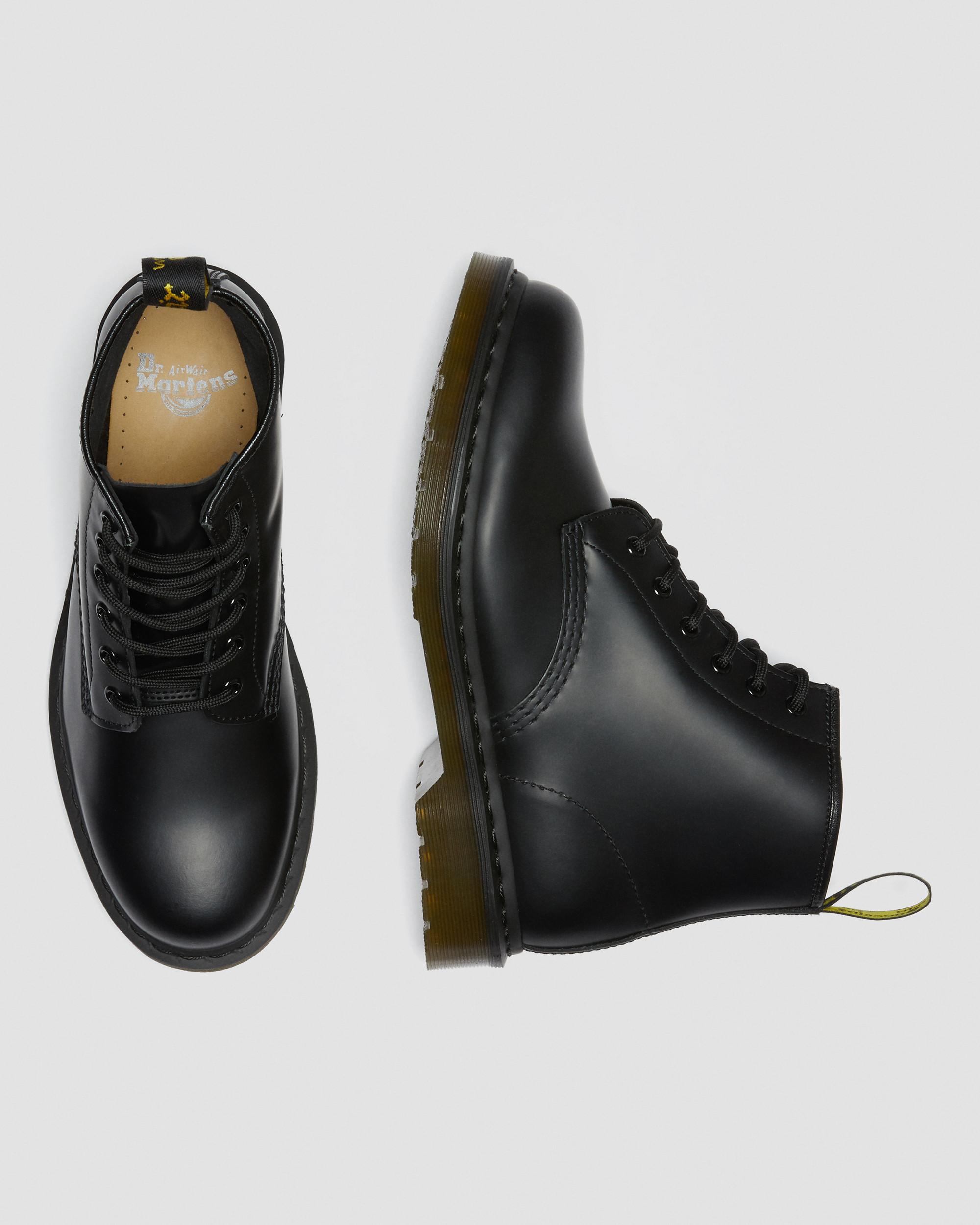 101 Smooth Leather Ankle Boots, Black | Dr. Martens
