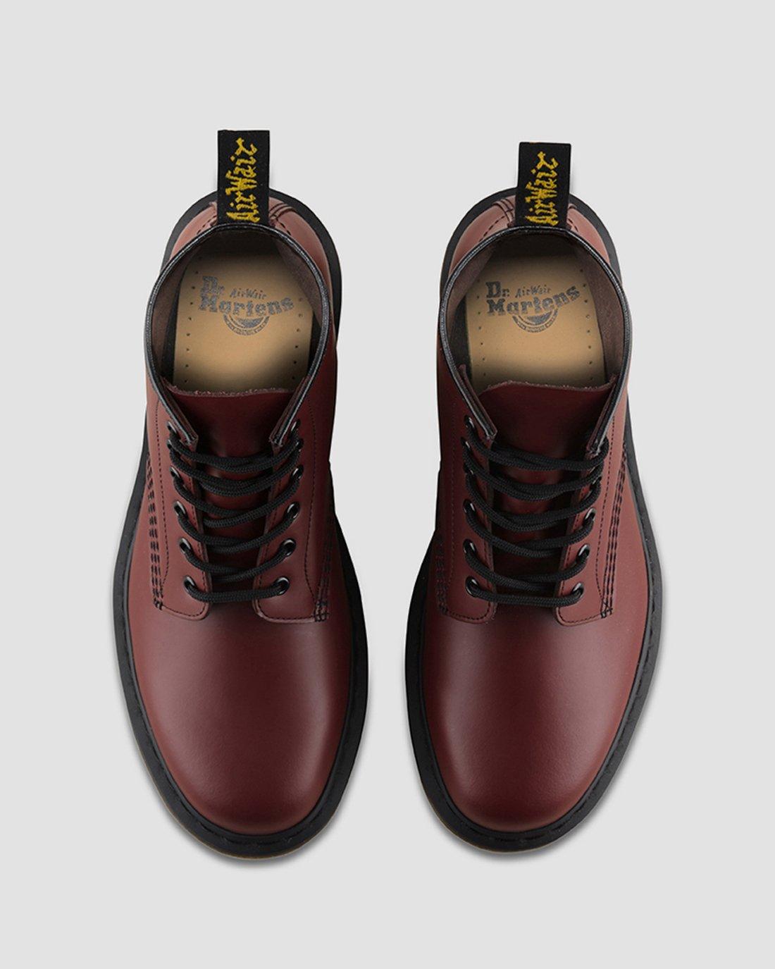 101 Smooth Leather Ankle Boots in Cherry Red | Dr. Martens
