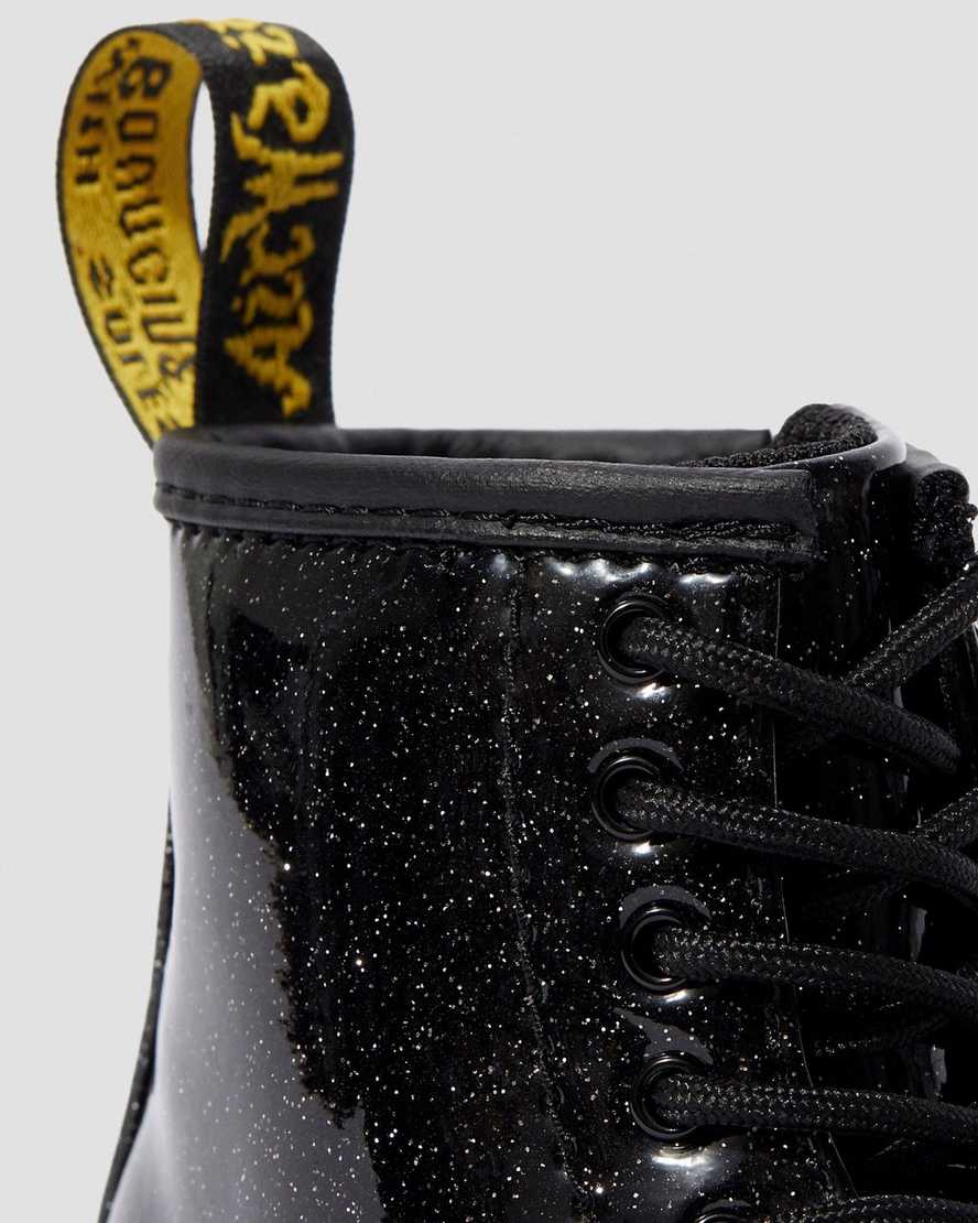 https://i1.adis.ws/i/drmartens/24290001.88.jpg?$large$Toddler 1460 Glitter Lace Up Boots | Dr Martens