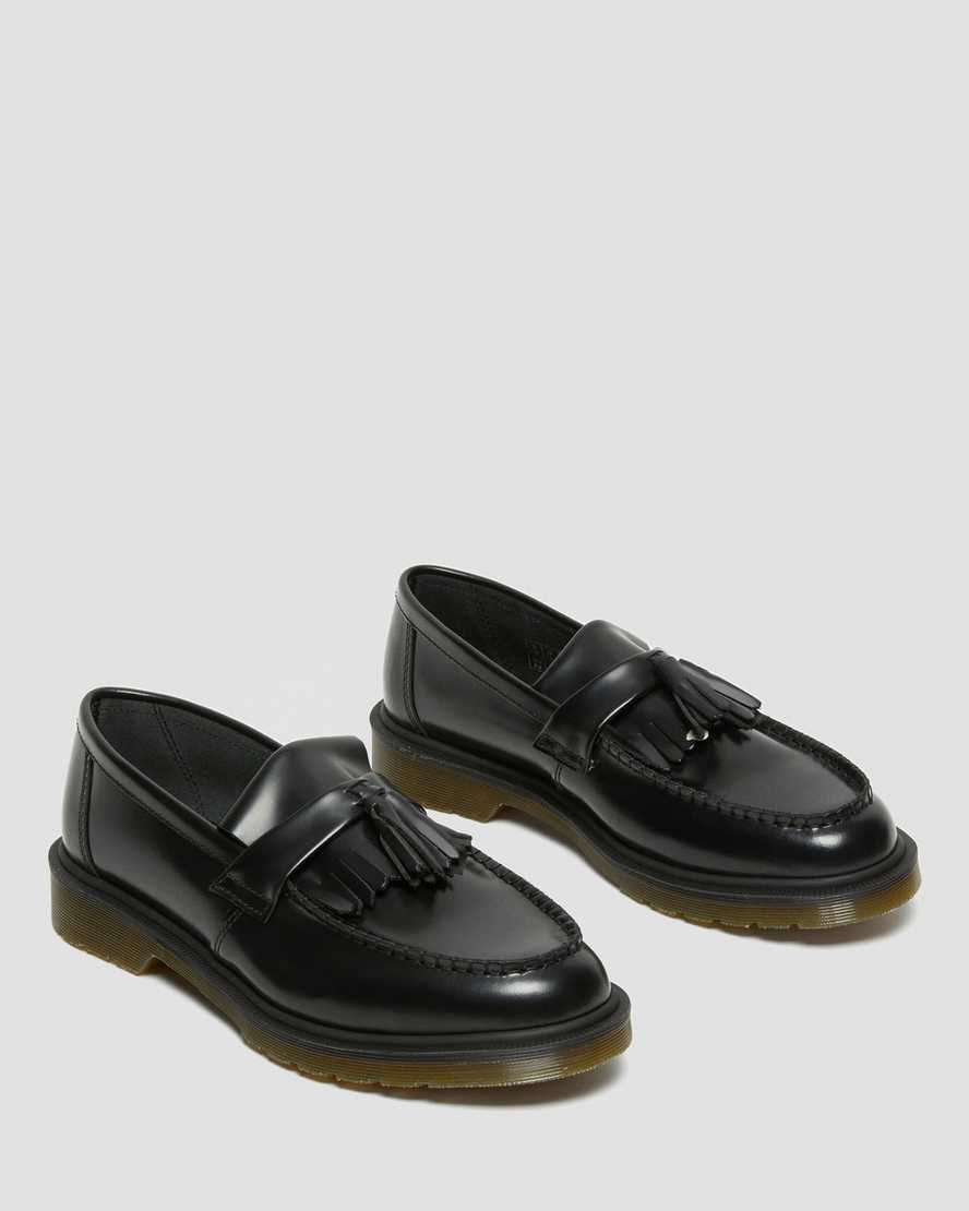 https://i1.adis.ws/i/drmartens/24369001.88.jpg?$large$Adrian Smooth Leather Tassel Loafers | Dr Martens