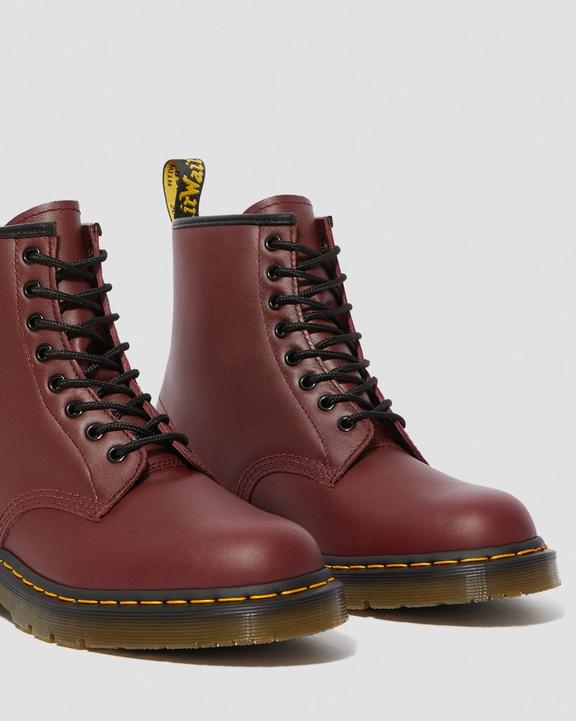 1460 Slip Resistant Leather Lace Up Boots Dr. Martens