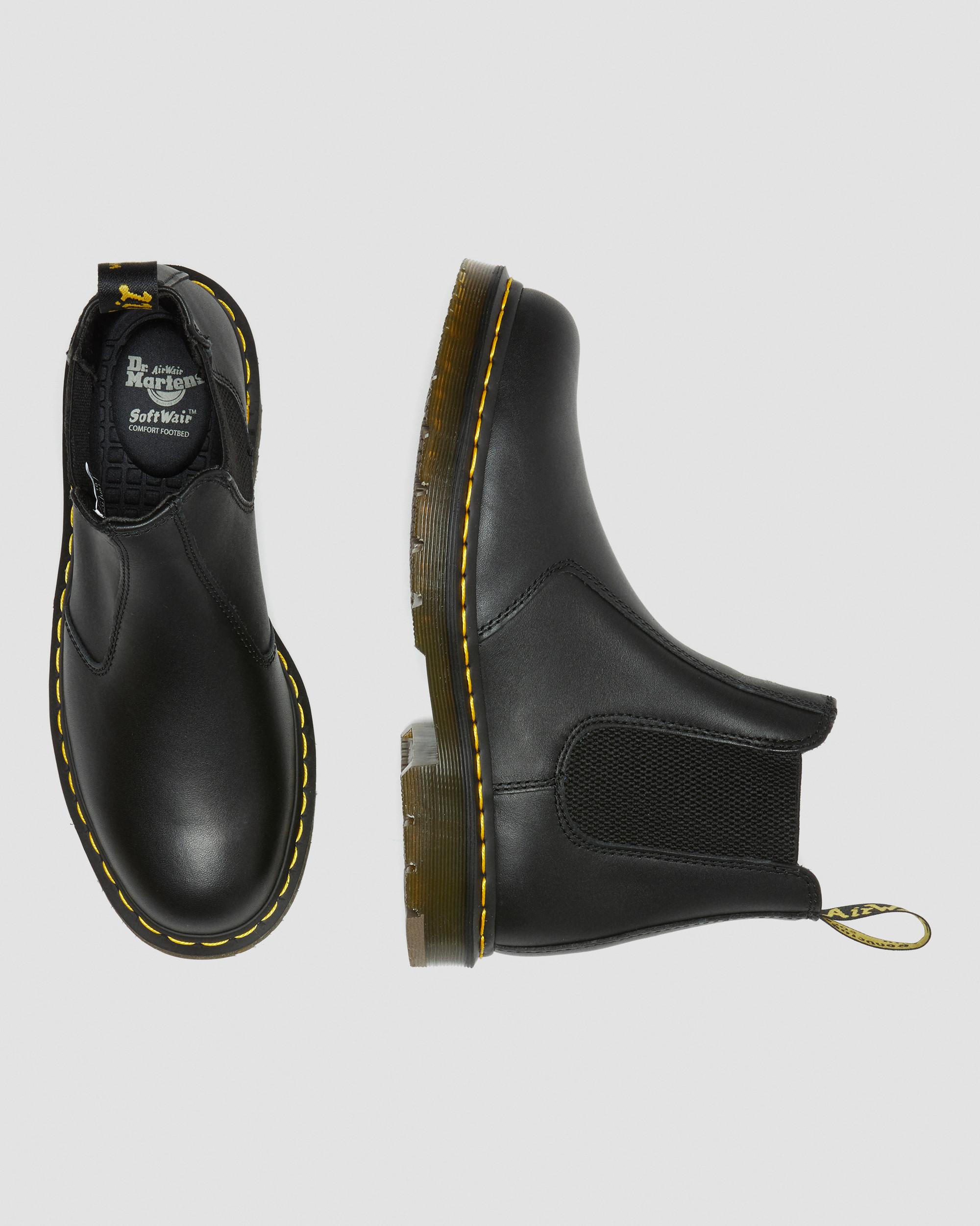 dr martens chelsea waterproof