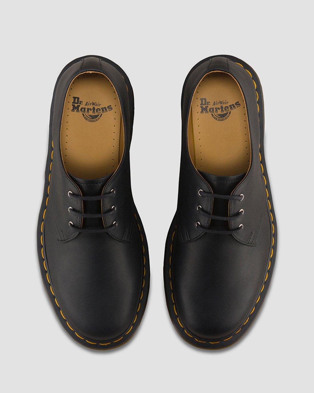 1461 Hardlife in DM BLACK | Dr. Martens™