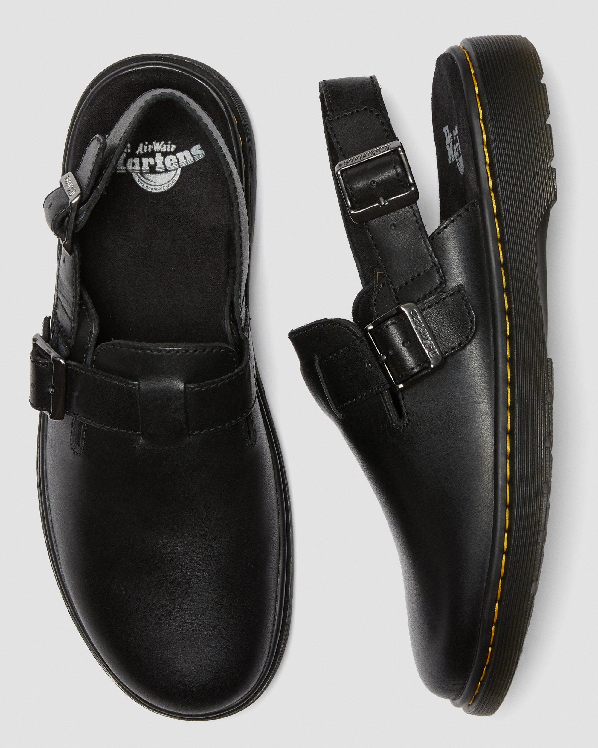 Jorge Westfield in BLACK | Dr. Martens™