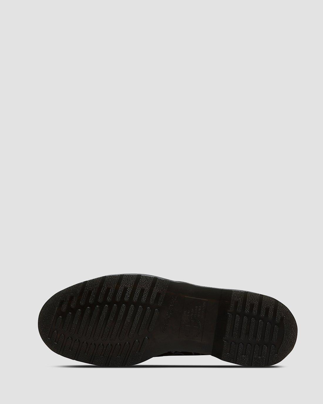 1461 Script in BLACK+WHITE | Dr. Martens™