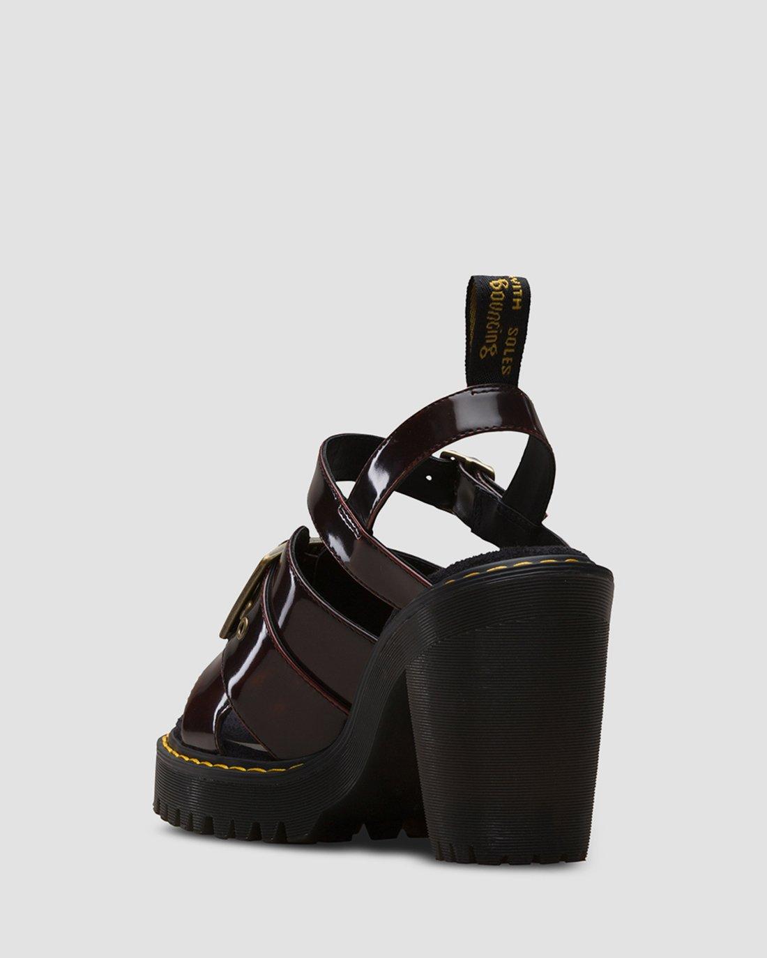 ドロマーゴッド ペテンシー入り Granik Arcadia in CHERRY RED | Dr. Martens™