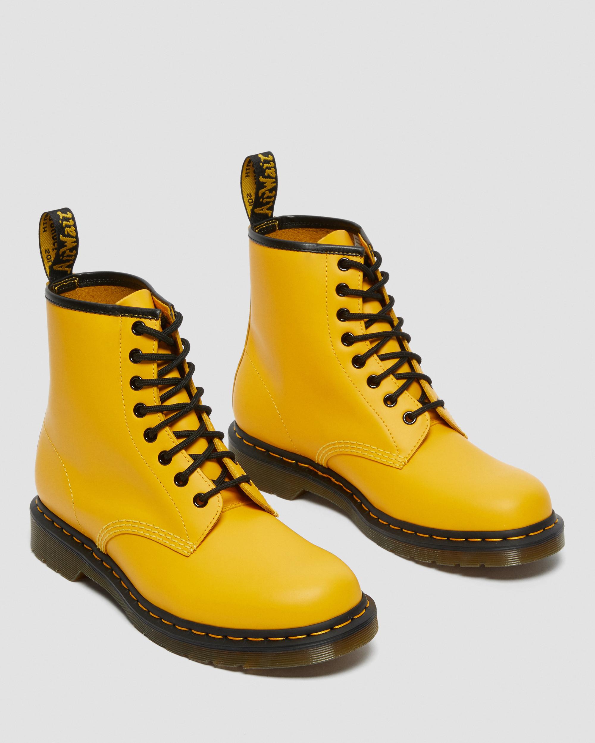 1460 Smooth Leather Lace Up Boots in YELLOW | Dr. Martens™
