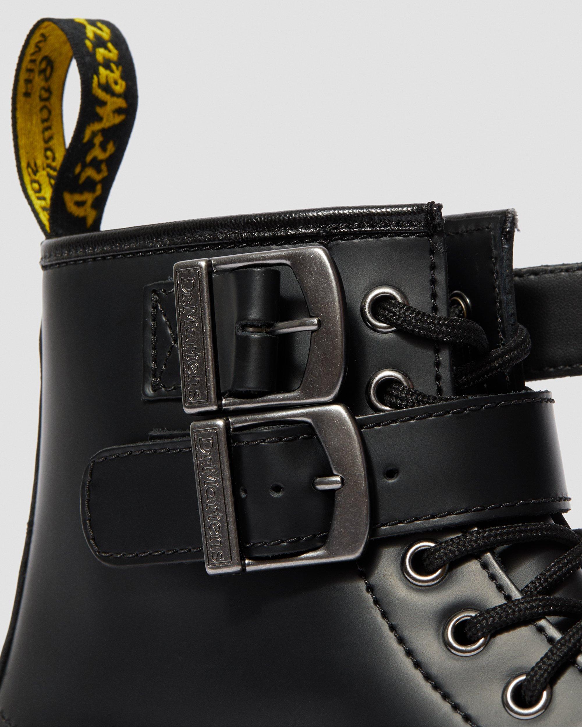 DR MARTENS 1460 Smooth Leather Buckle Boots