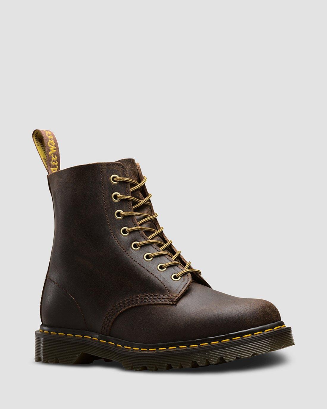 1460 Made in England Wax Commander Lace Up Boots in MID BROWN | Dr