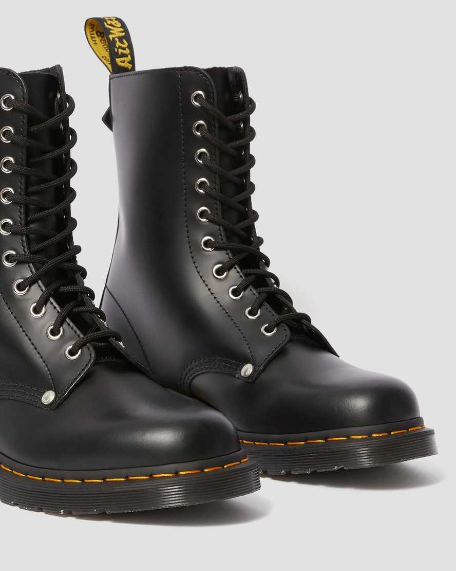 1490 SCHOTT SMOOTH LEATHER HIGH BOOTS | Dr Martens
