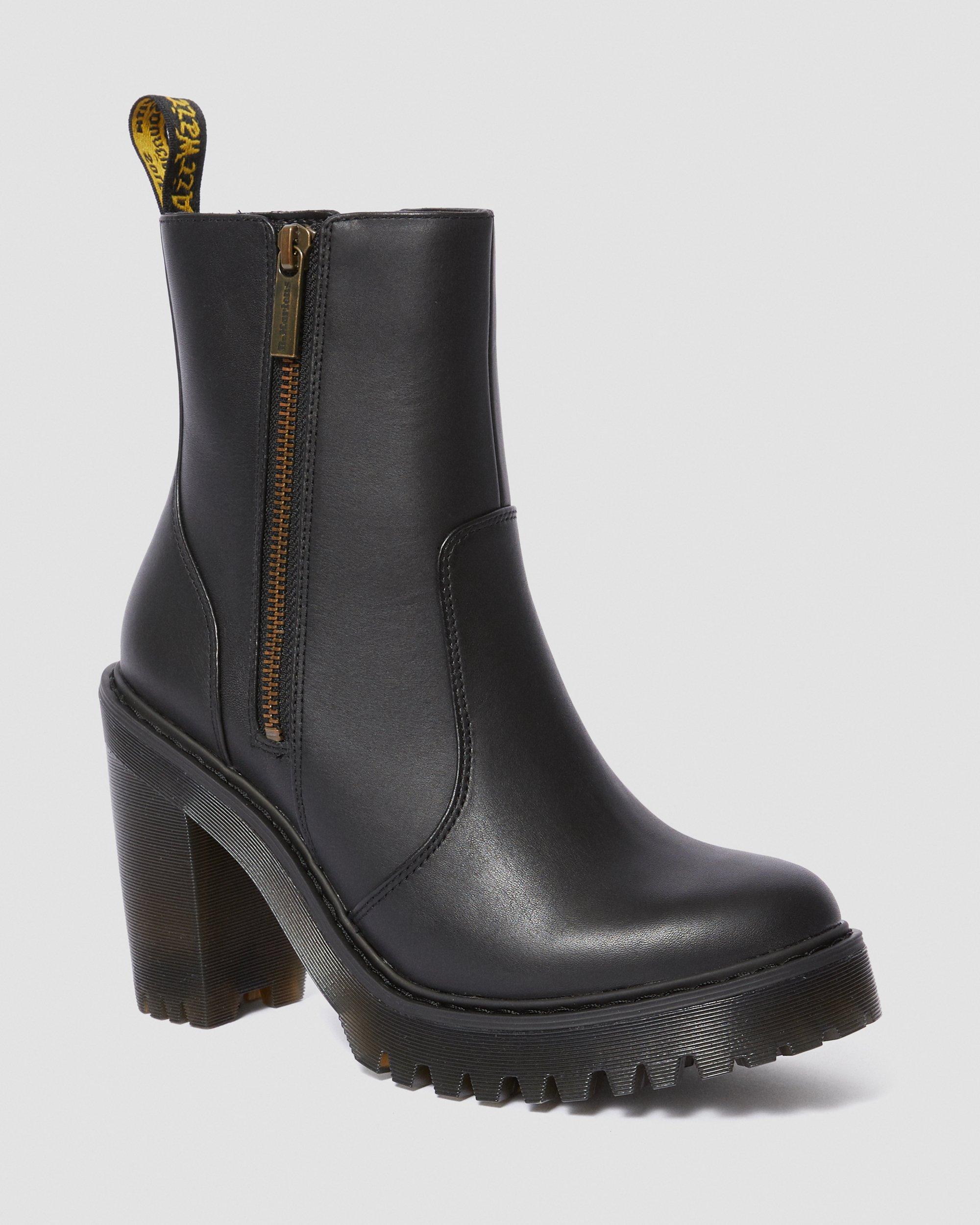 Magdalena II in BLACK | Dr. Martens™