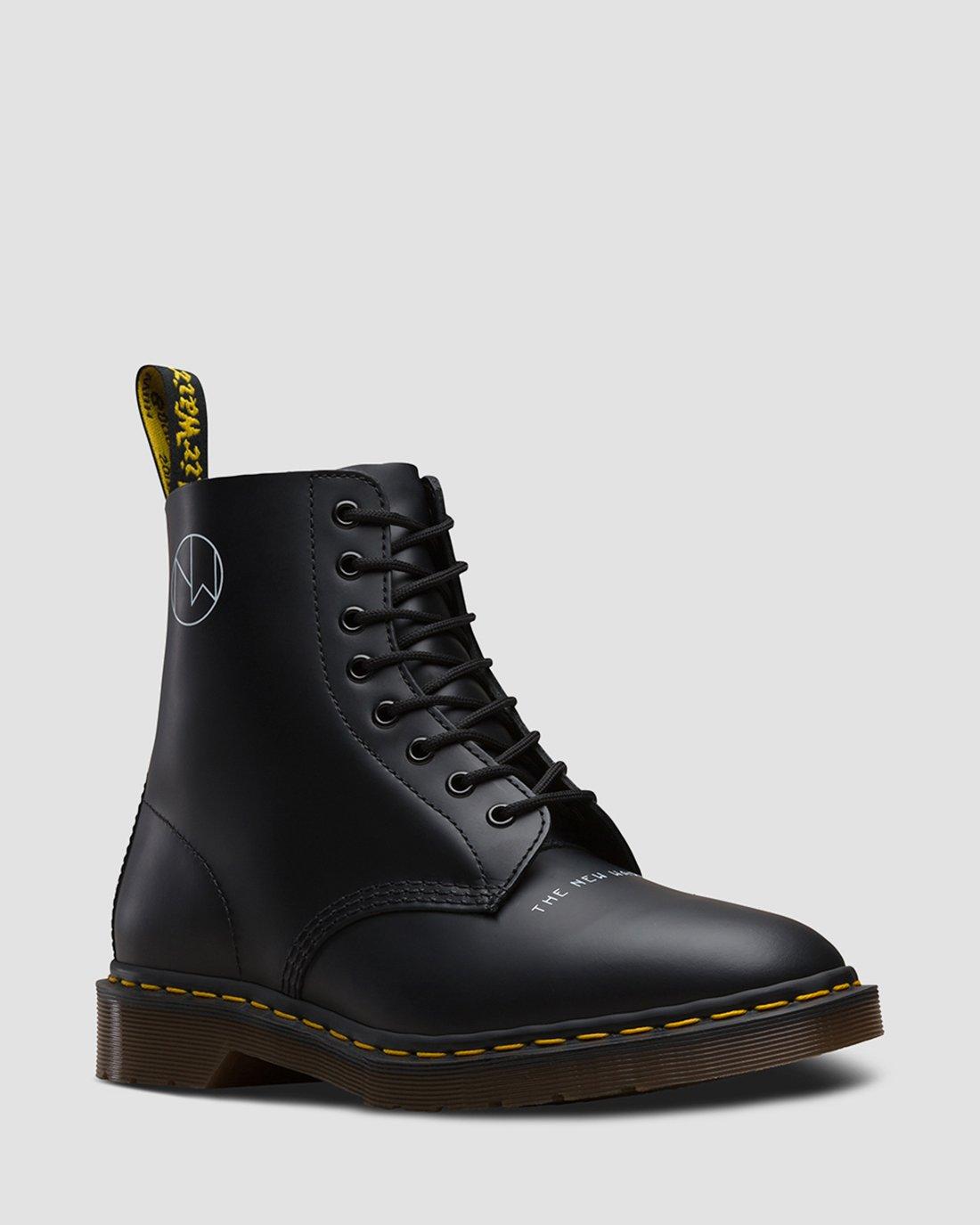 1460 Undercover in BLACK | Dr. Martens™