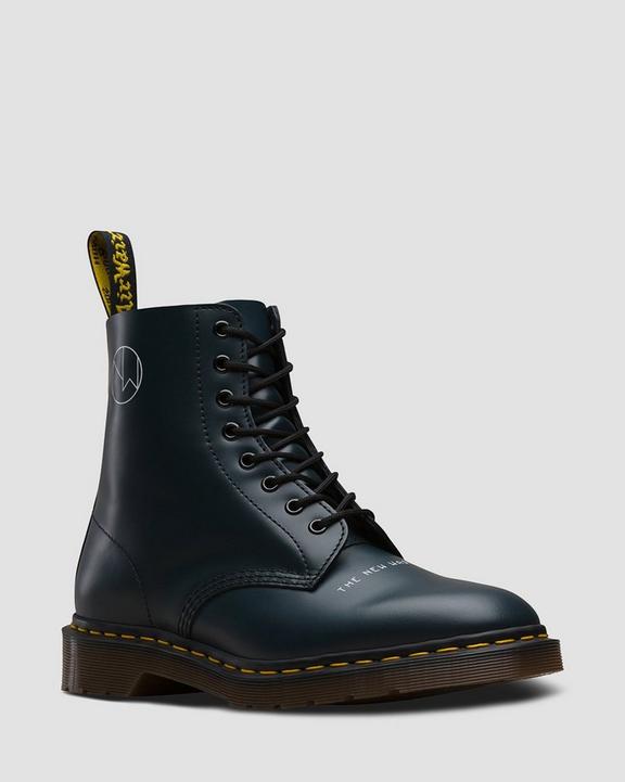 1460 Undercover in Navy | Dr. Martens 1460 Undercover in Navy | Dr. Martens