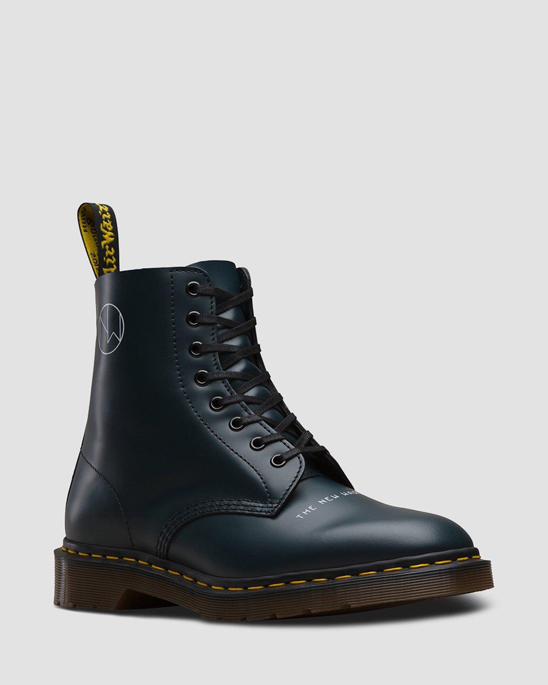 1460 Undercover in DM'S NAVY | Dr. Martens™