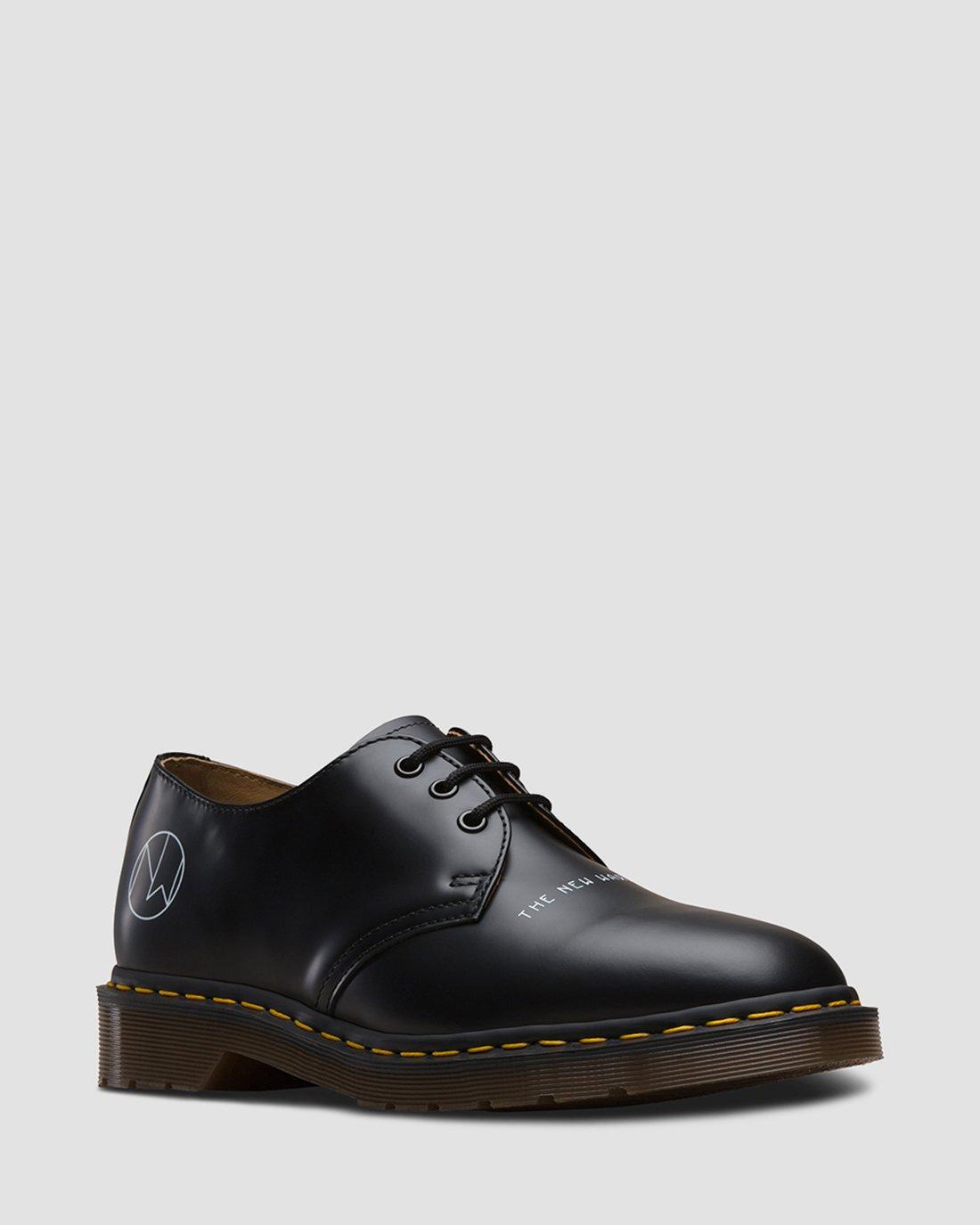 Dr martens store undercover 1461