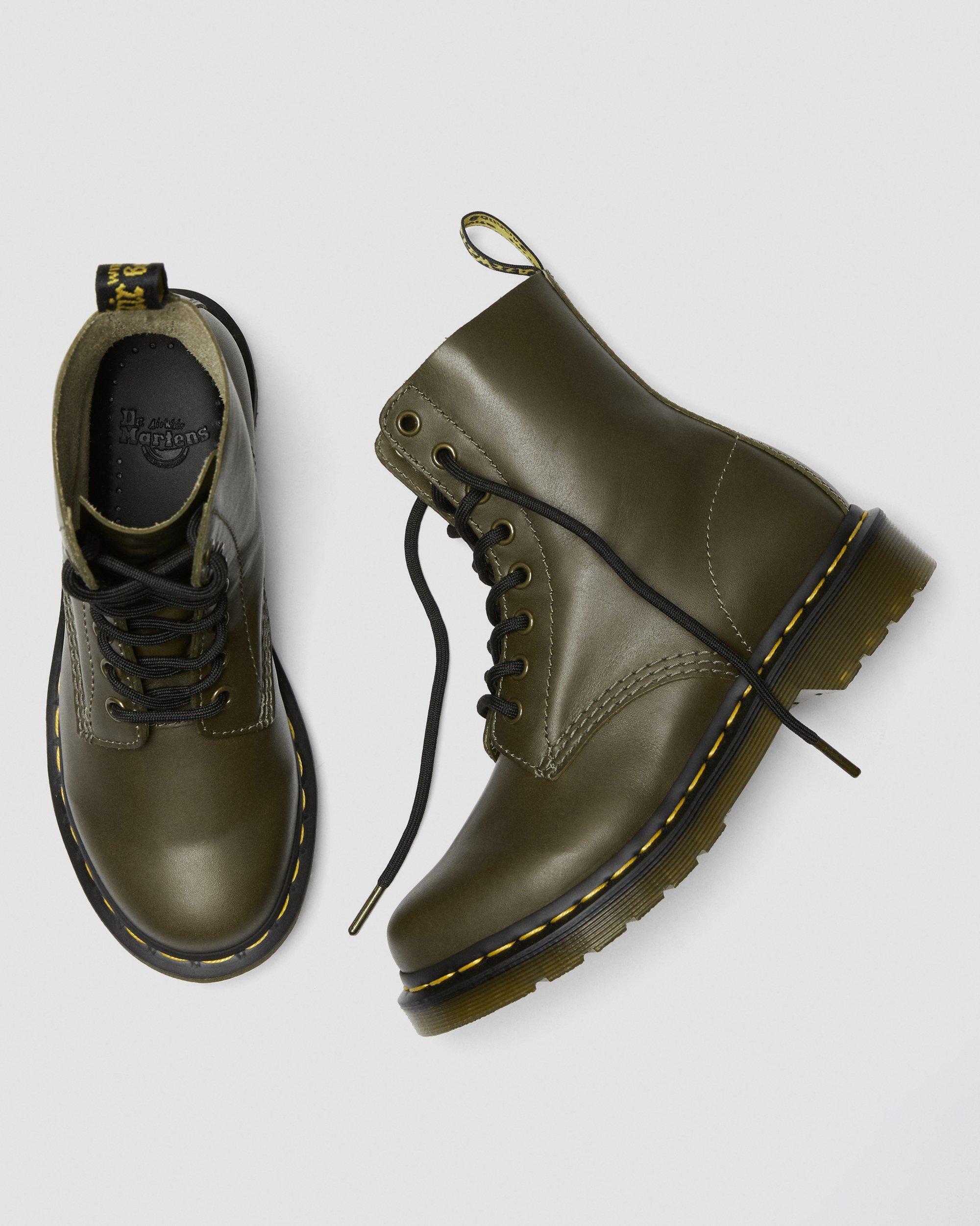 DR MARTENS 1460 Pascal Women's Wanama Leather Boots