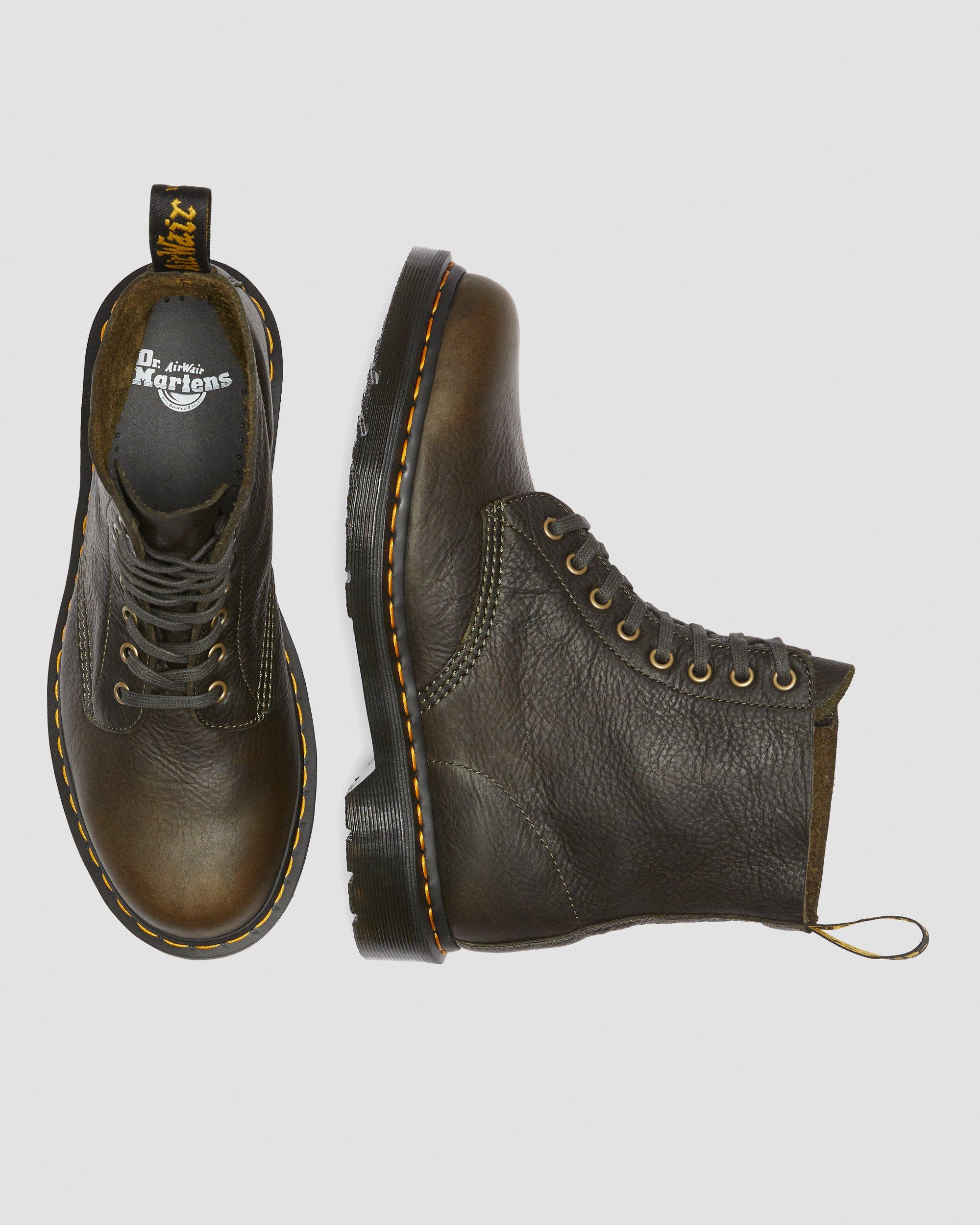 1460 Ambassador Leather Lace Up Boots in Green | Dr. Martens display picture 1
