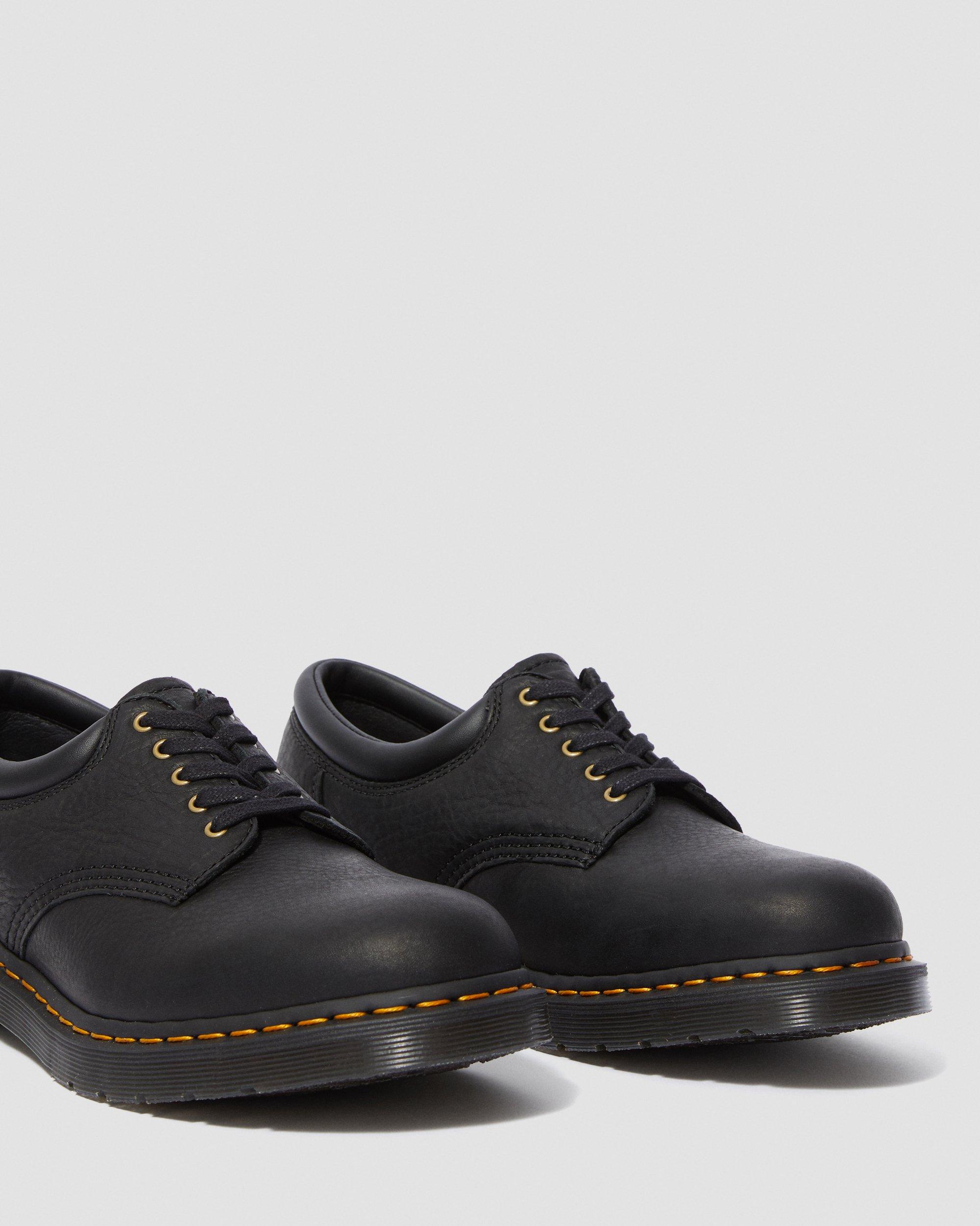 8053 leather padded collar shoes