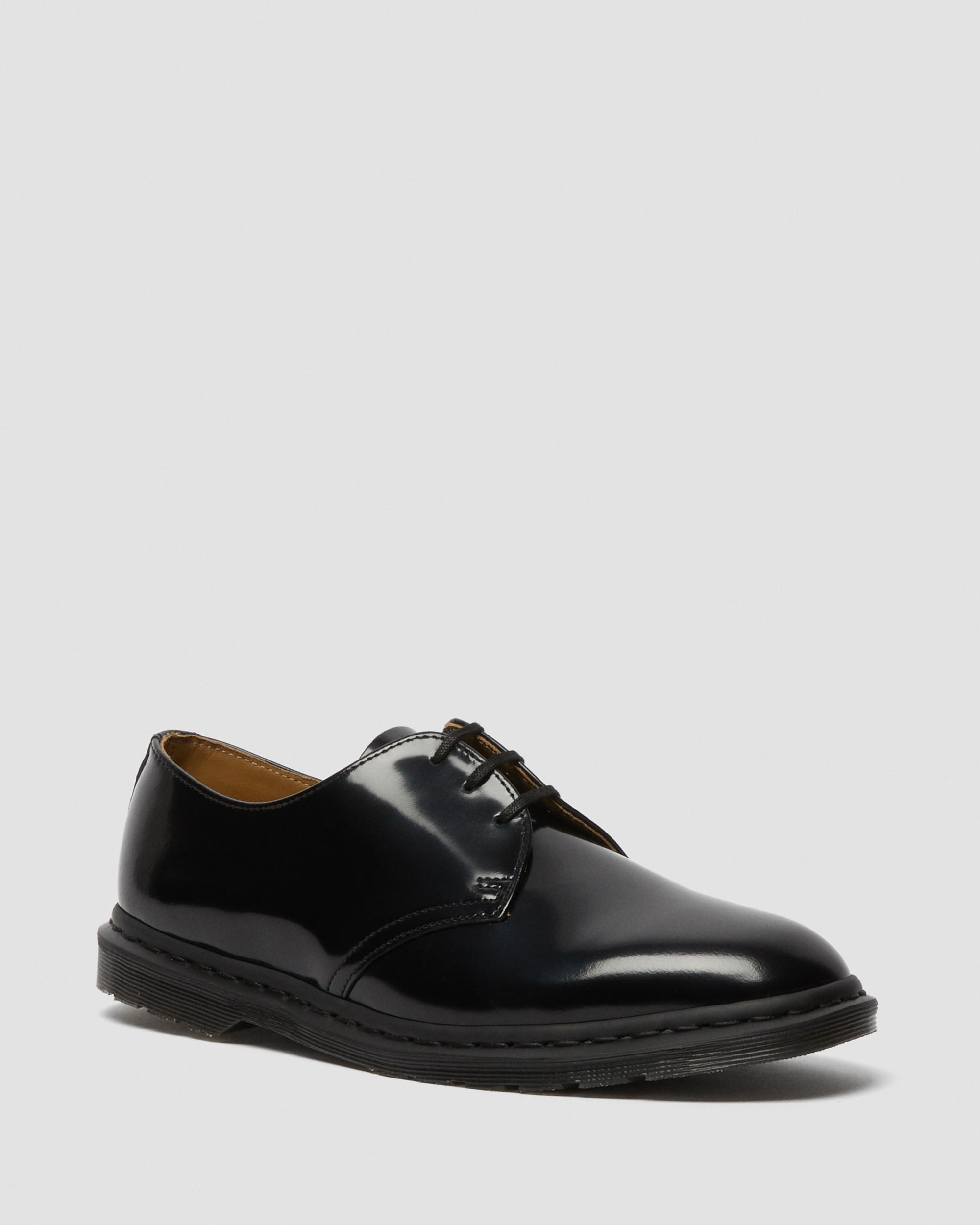 Archie II Smooth Leather Lace Up Shoes in Black | Dr. Martens