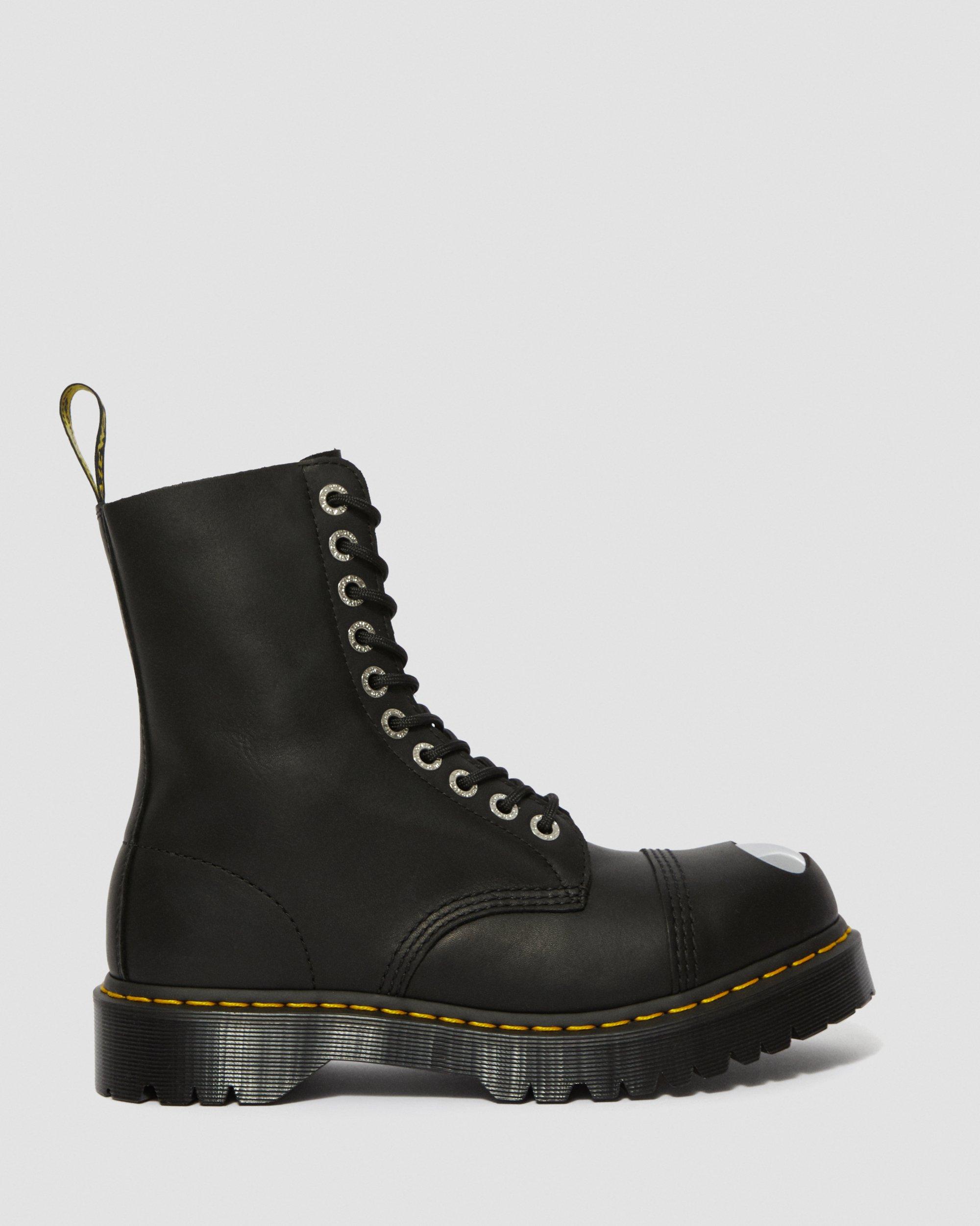 8761 Bxb Toe Cap Boot in BLACK | Dr. Martens™