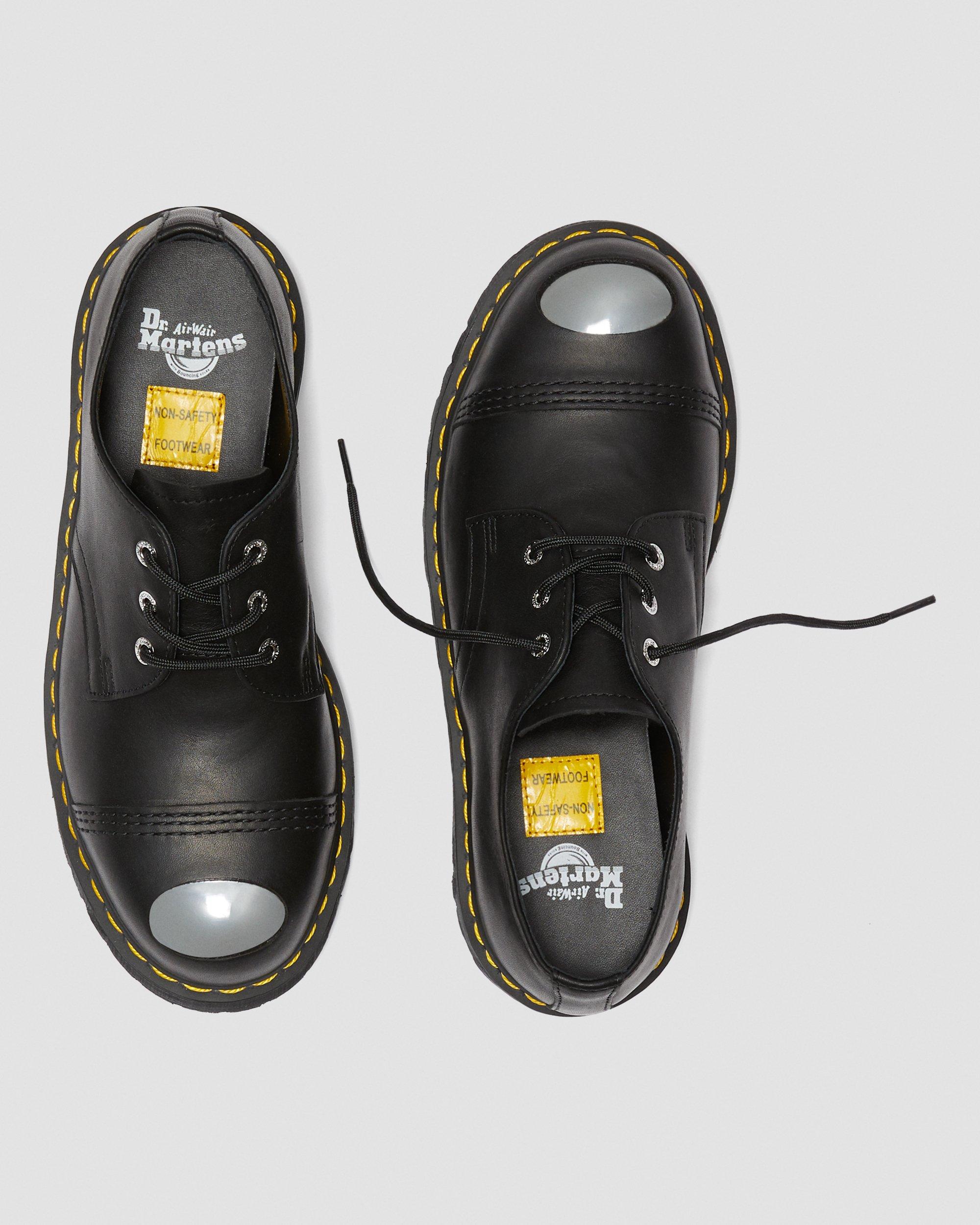 1925 in BLACK | Dr. Martens™