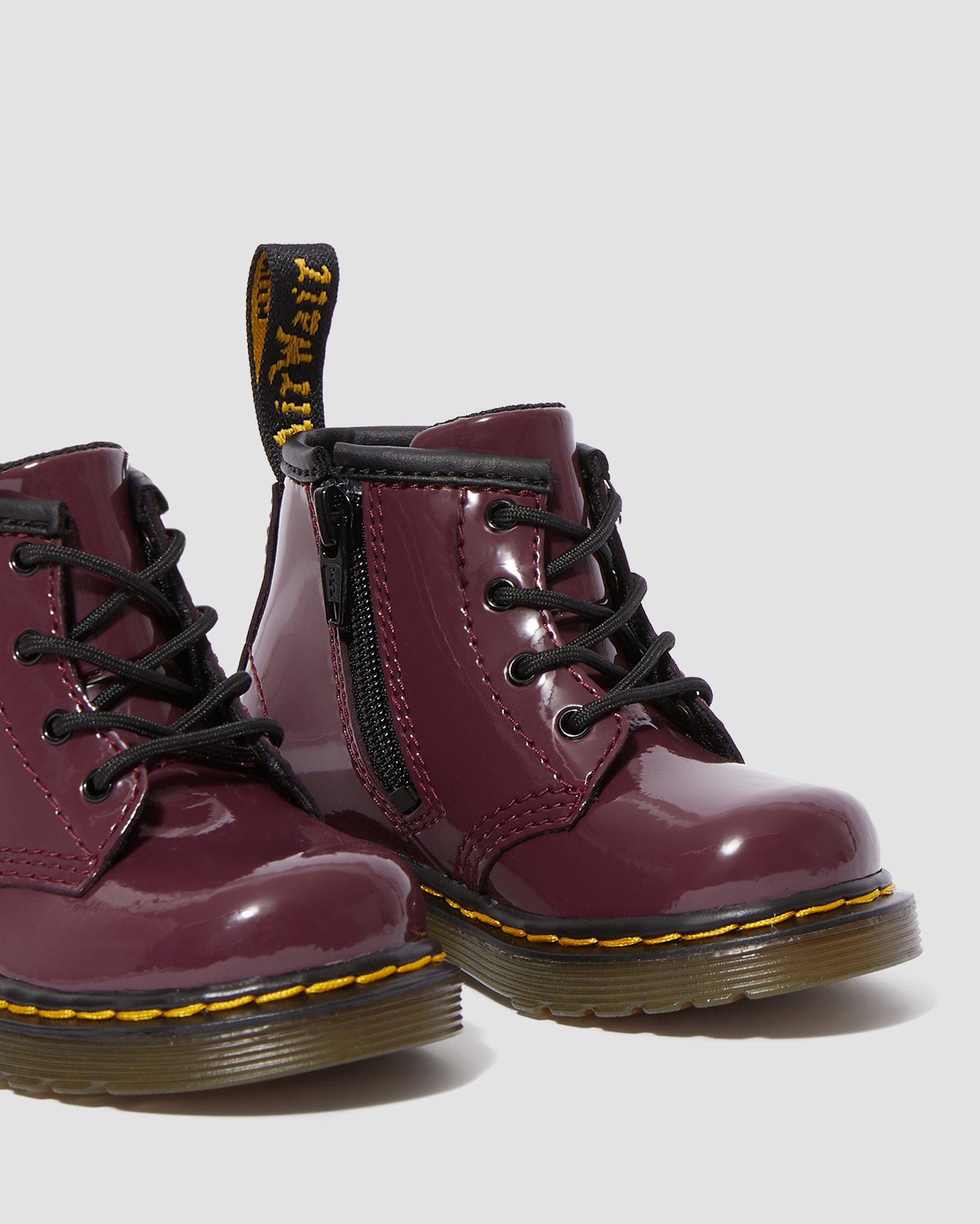 Boots 1460 en cuir verni à lacets pour bébé