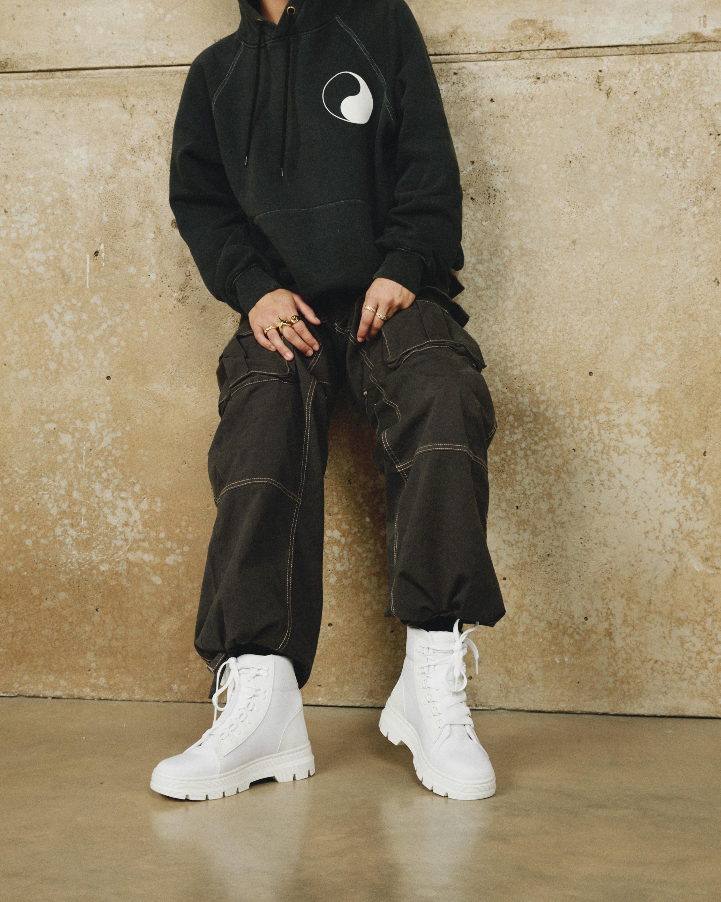 COMBS TECH UTILITY STIEFEL in WHITE+WHITE | Dr. Martens™