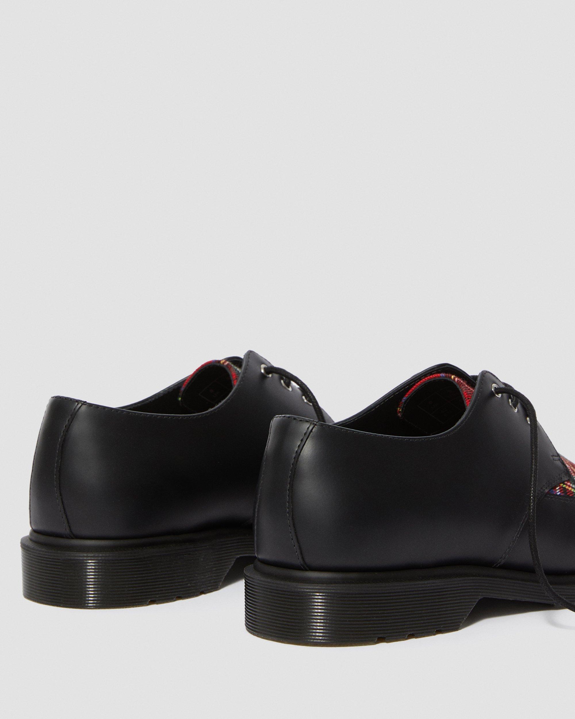 Willis Tartan Lace Up Shoes in BLACK+RED STEWART | Dr. Martens™