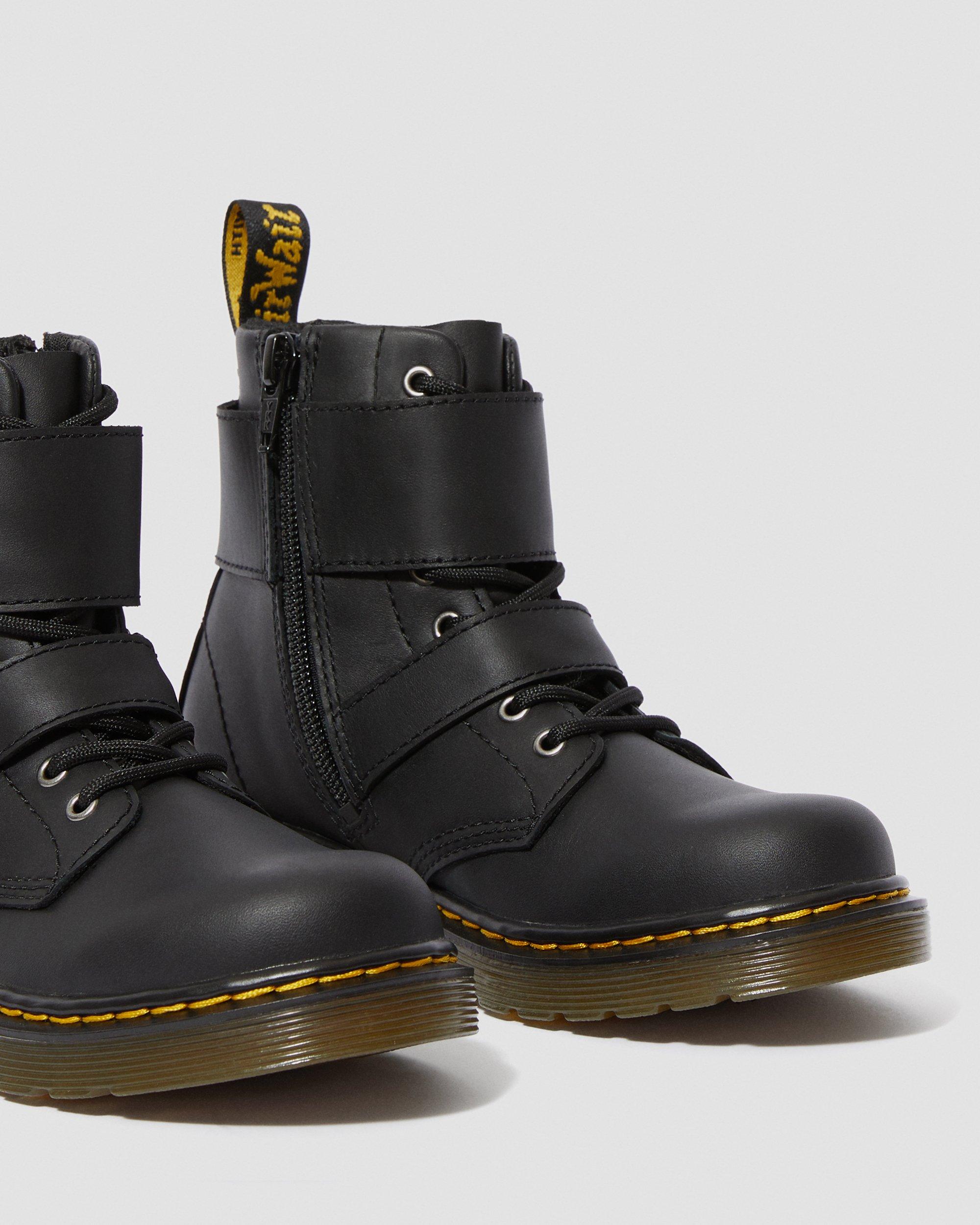 Junior 1460 Joska in BLACK | Dr. Martens™
