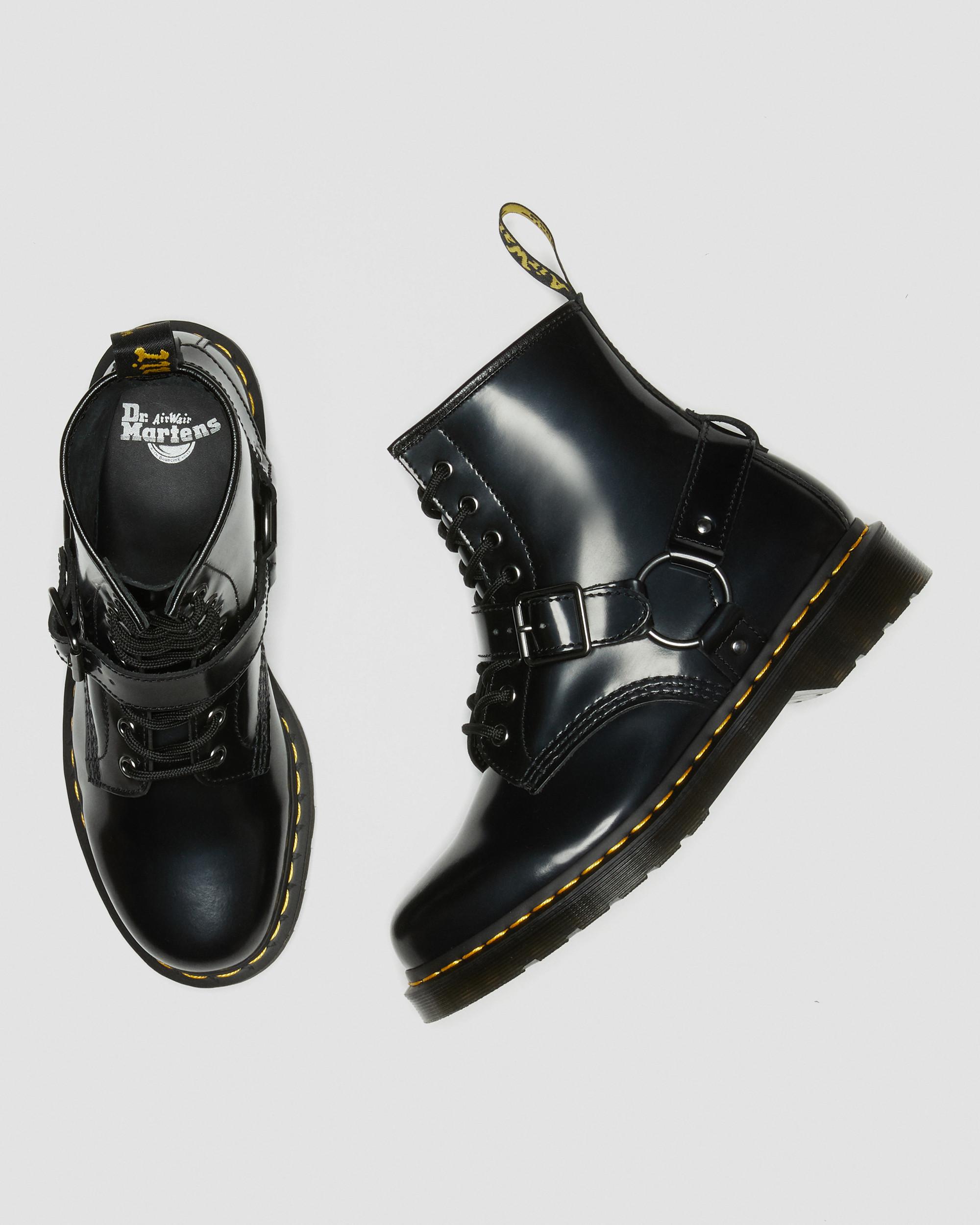 Dr martens 1460 harness 8 2024 eye boots