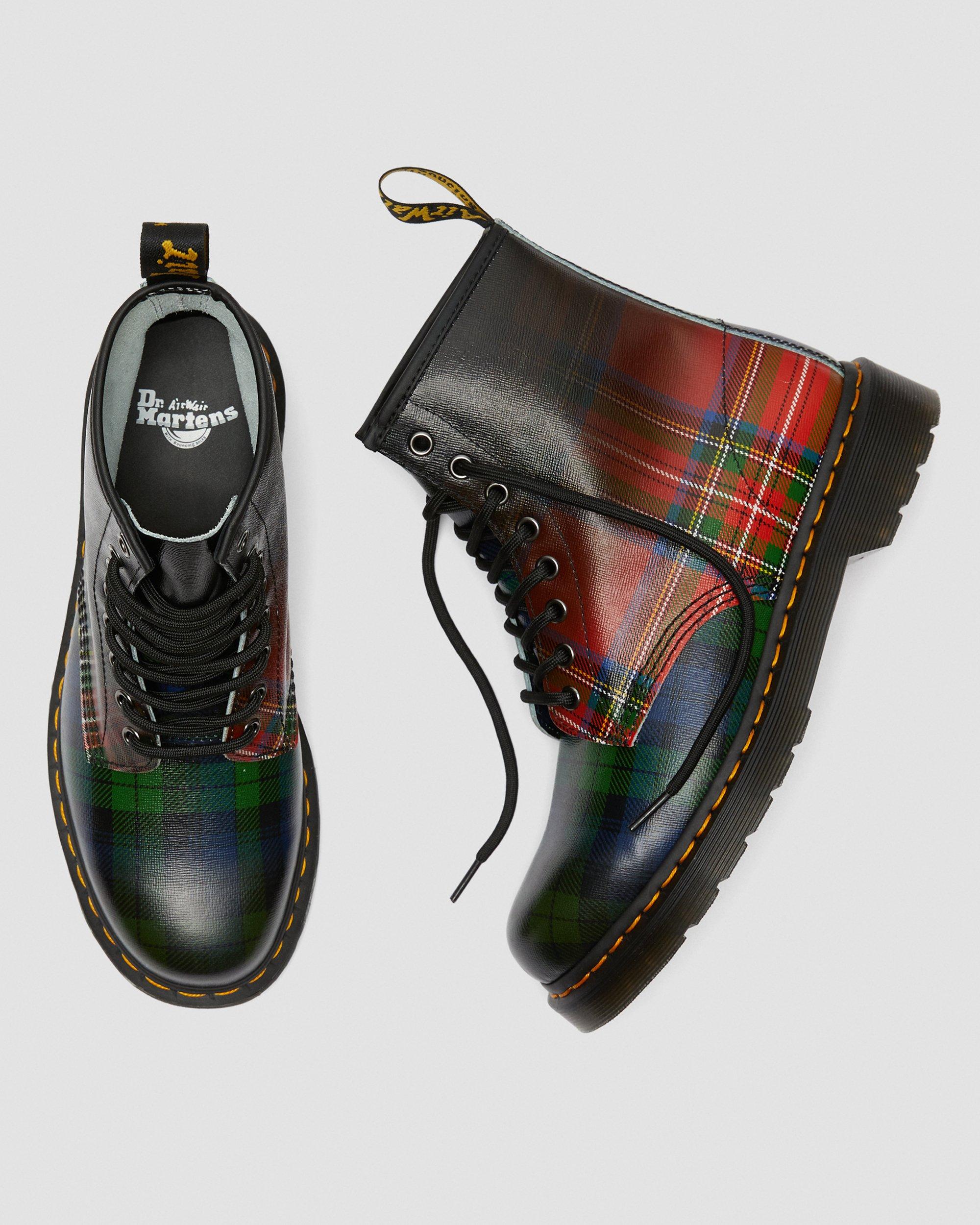 1460 TARTAN LEATHER ANKLE BOOTS in Red Dr. Martens