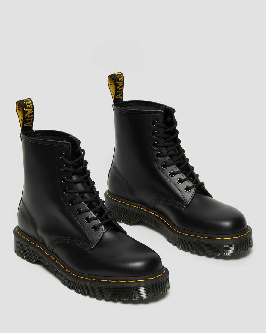1460 Bex Black Smooth Leather BootsStivali di pelle 1460 Bex Smooth Dr. Martens