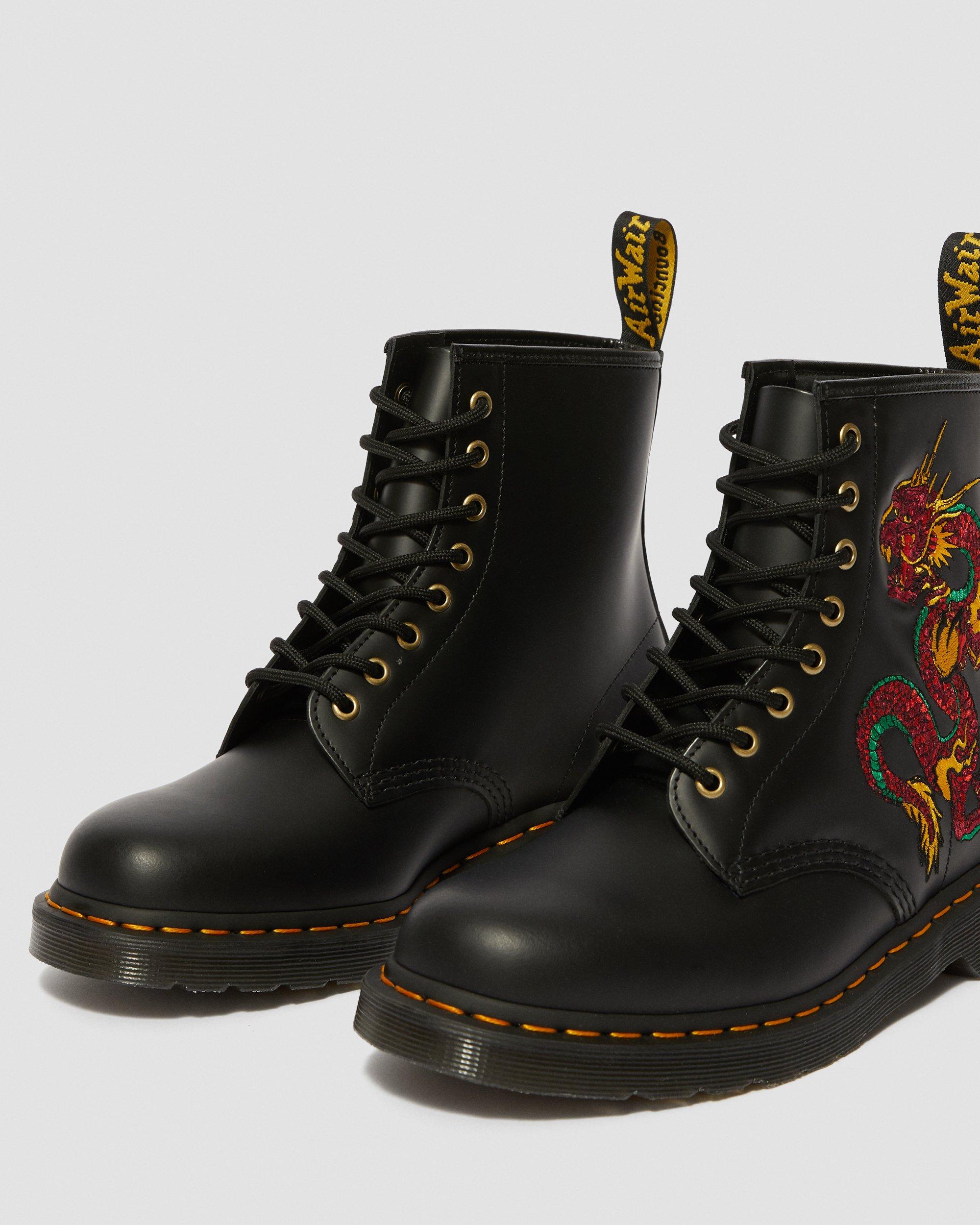 1460 Dragon Embroidered Boots in BLACK | Dr. Martens™