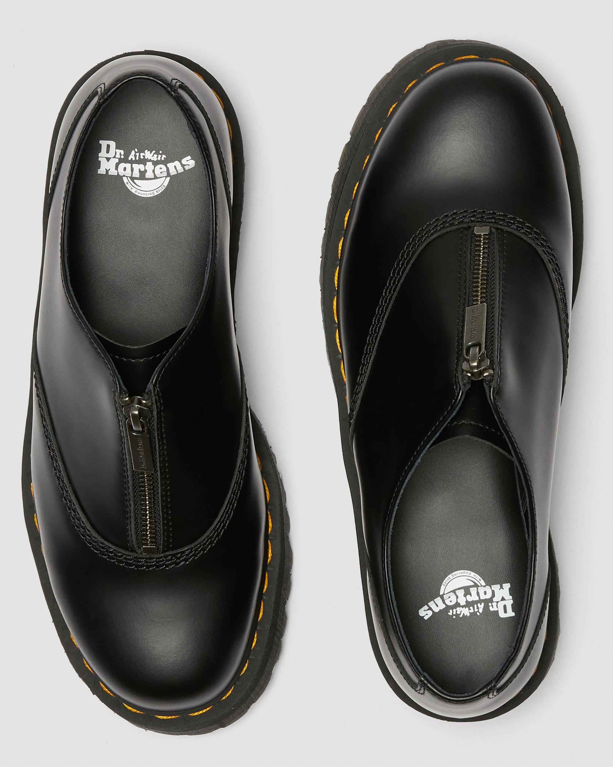 Aurian II Smooth Leather Platform Shoes in Black | Dr. Martens