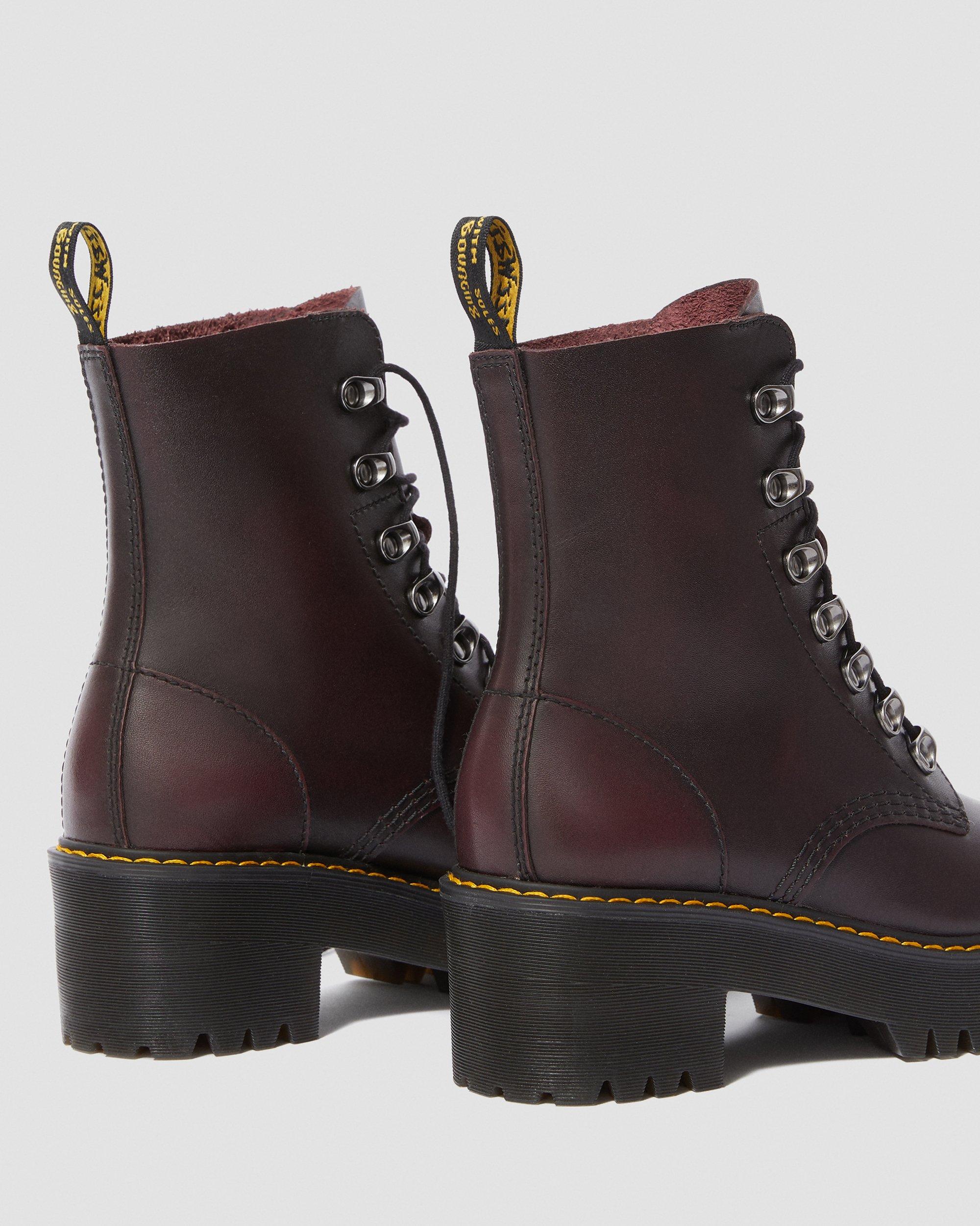 Leona Women's Vintage Leather Heeled Boots in BURGUNDY | Dr. Martens™