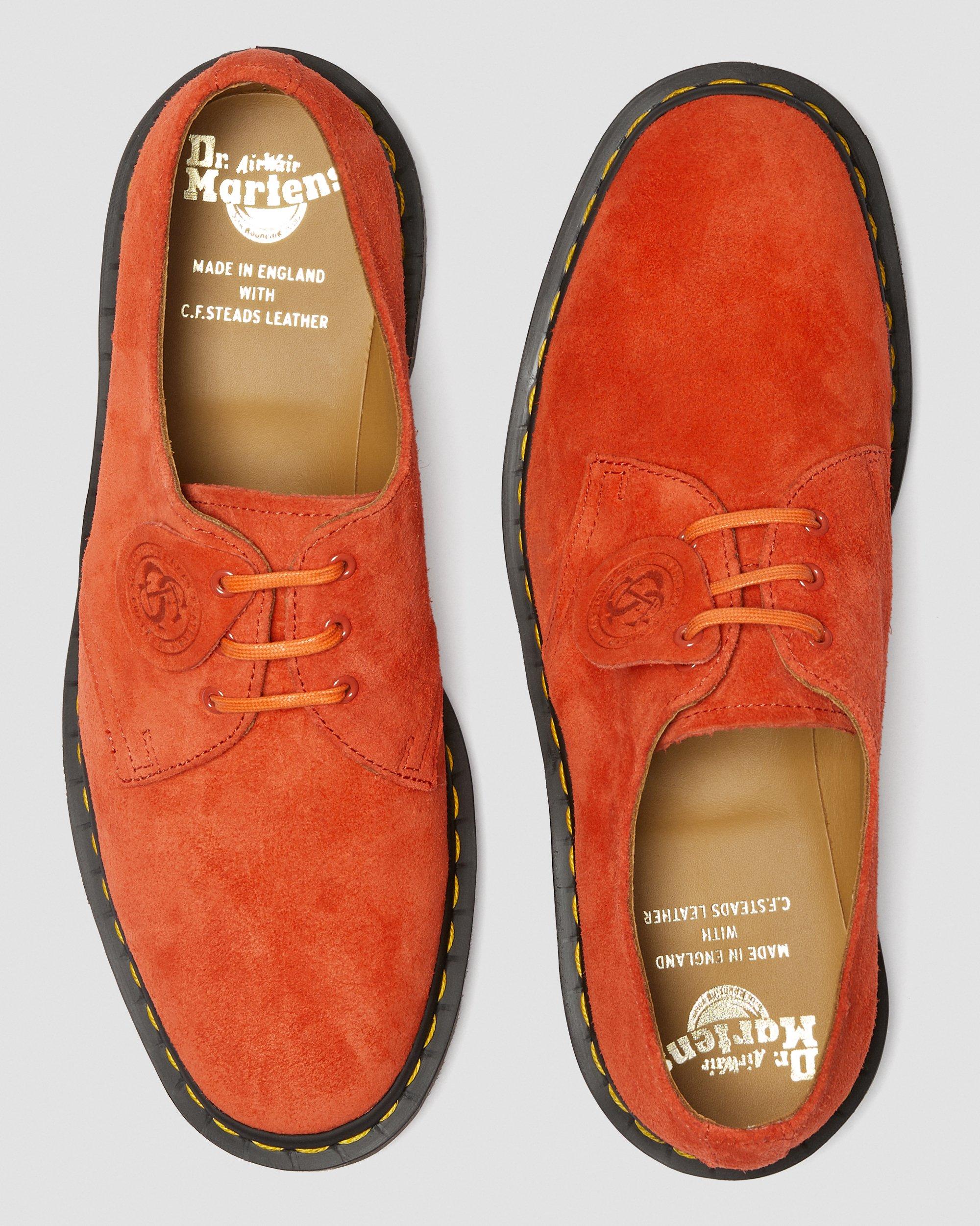 1461 Made In England Suede Oxford Shoes in Red | Dr. Martens display picture 2