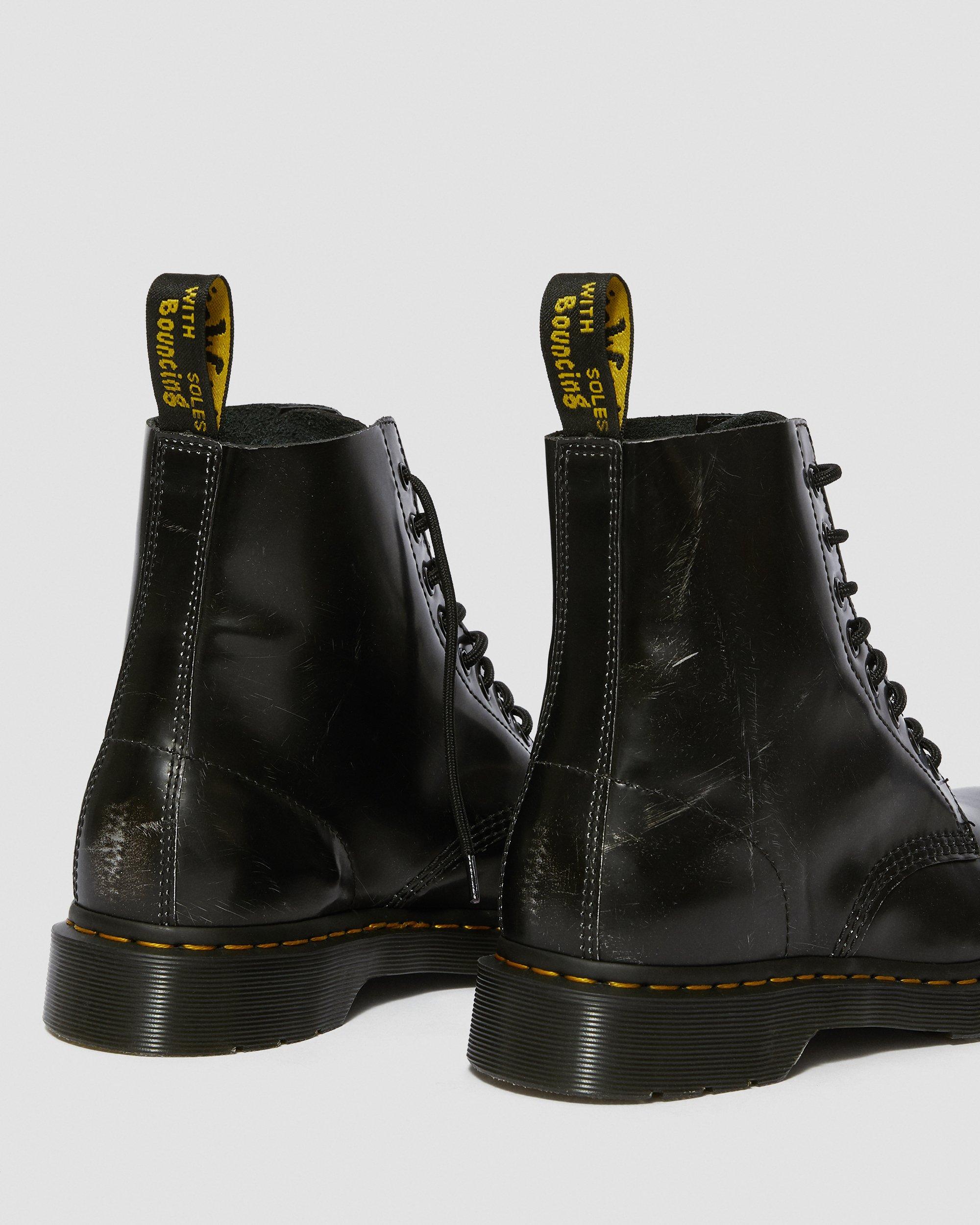 Canberra Bestrating Anesthesie 1460 Pascal Metallic Leather Lace Up Boots | Dr. Martens